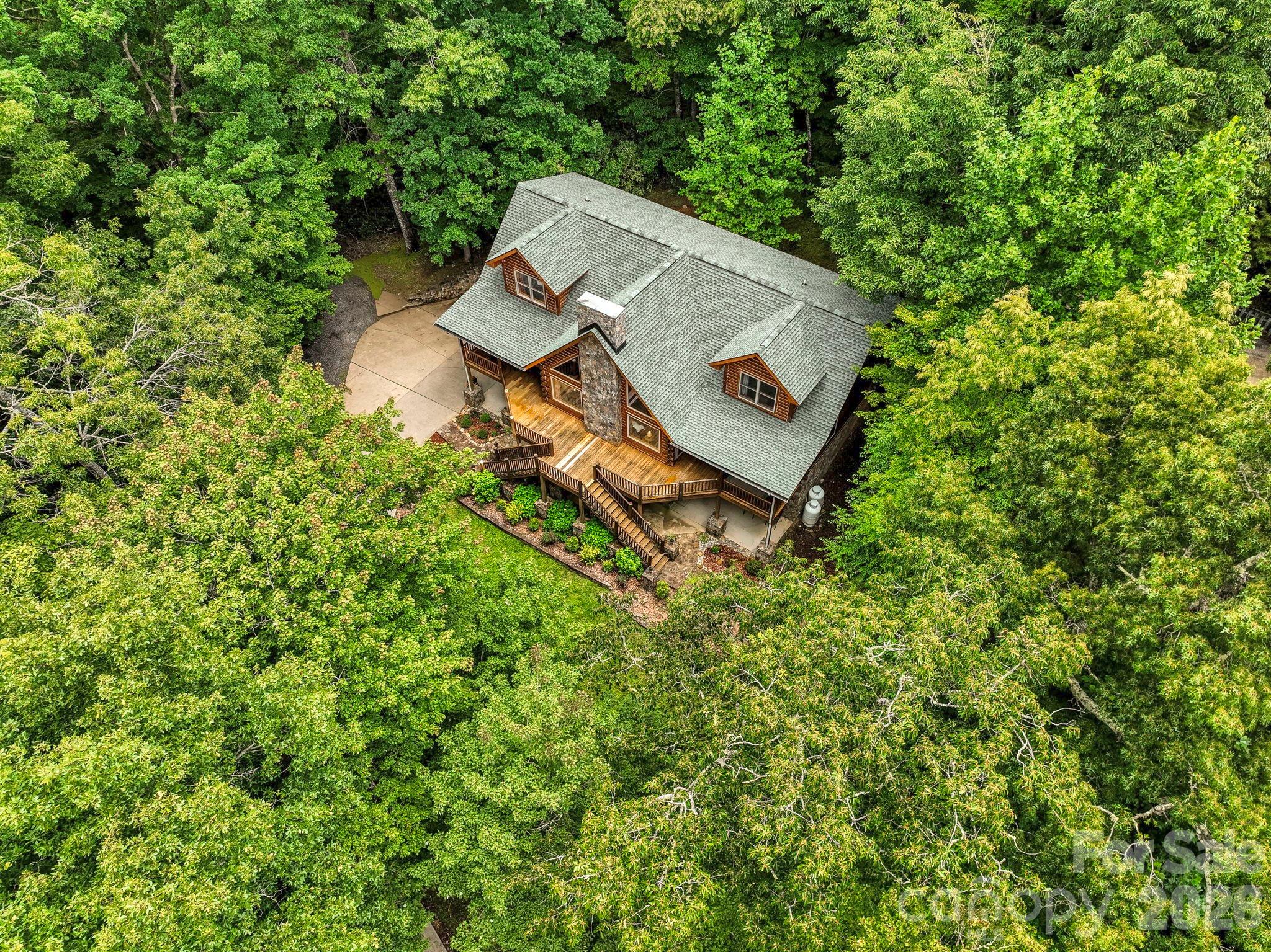 475 S Toe River Road Property Photo 35