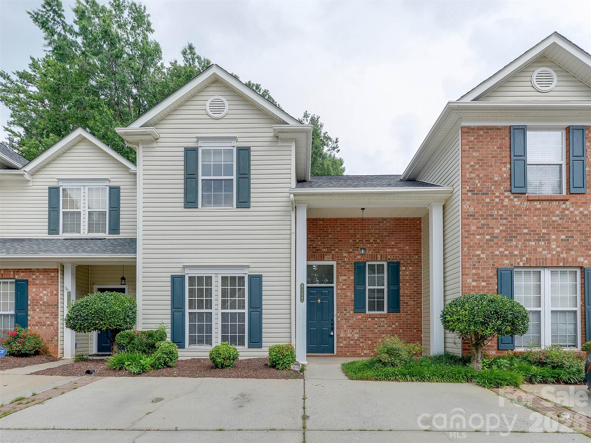 9128 Treyburn Drive Property Photo 1