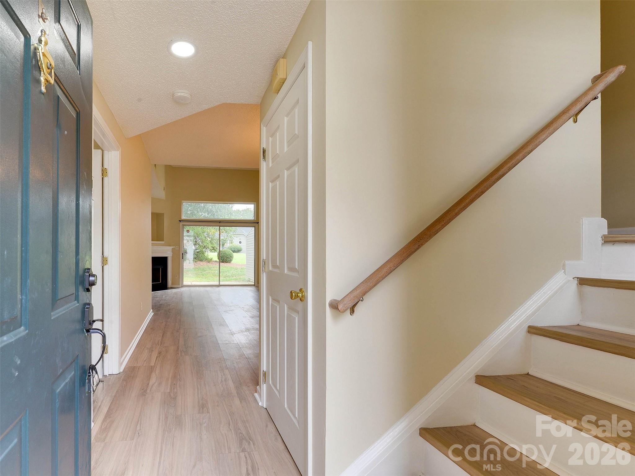 9128 Treyburn Drive Property Photo 3