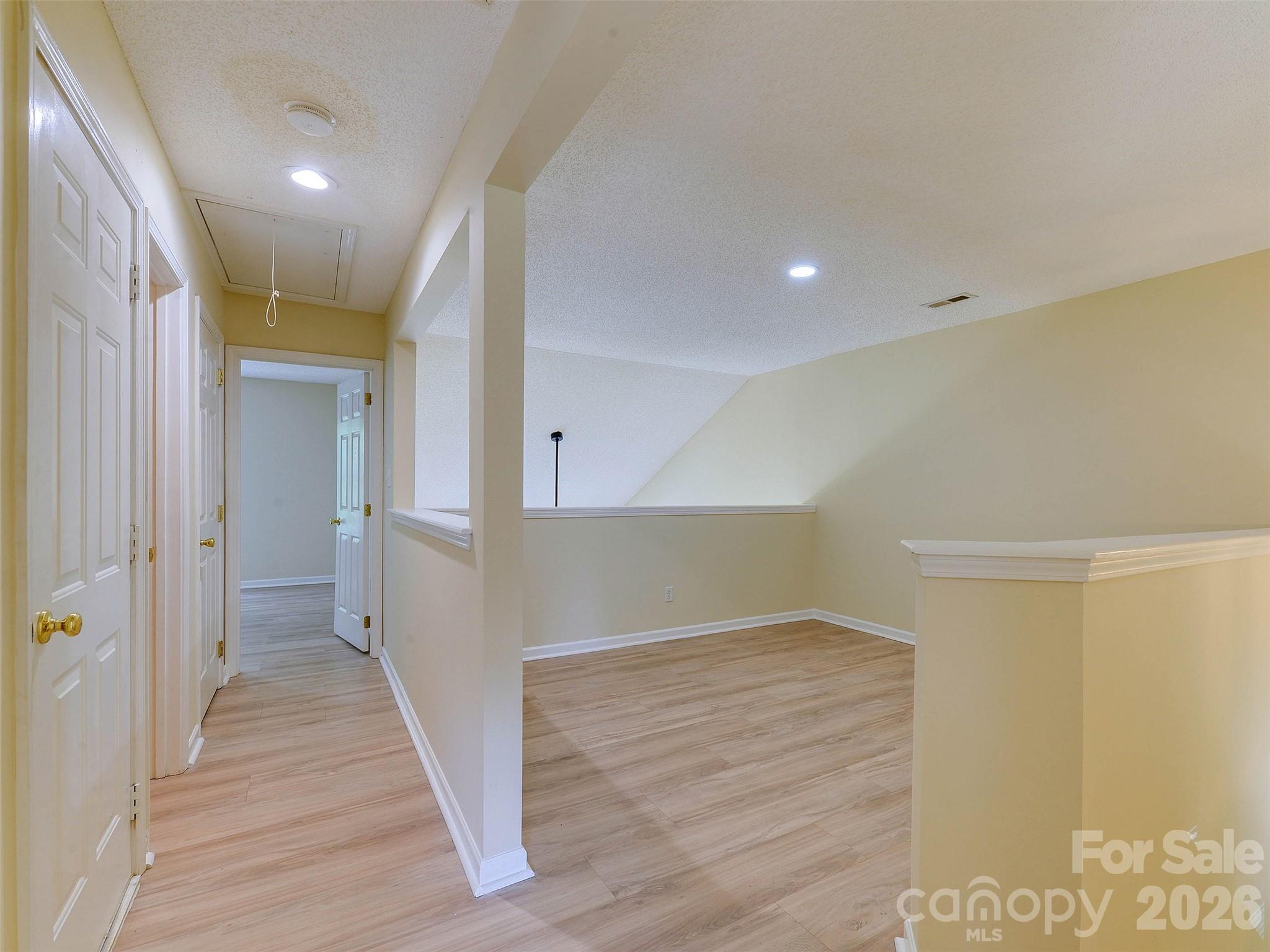 9128 Treyburn Drive Property Photo 11