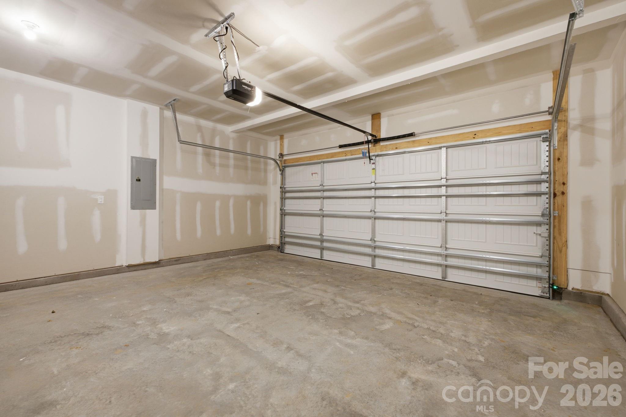 2327 Painted Trail Property Photo 5