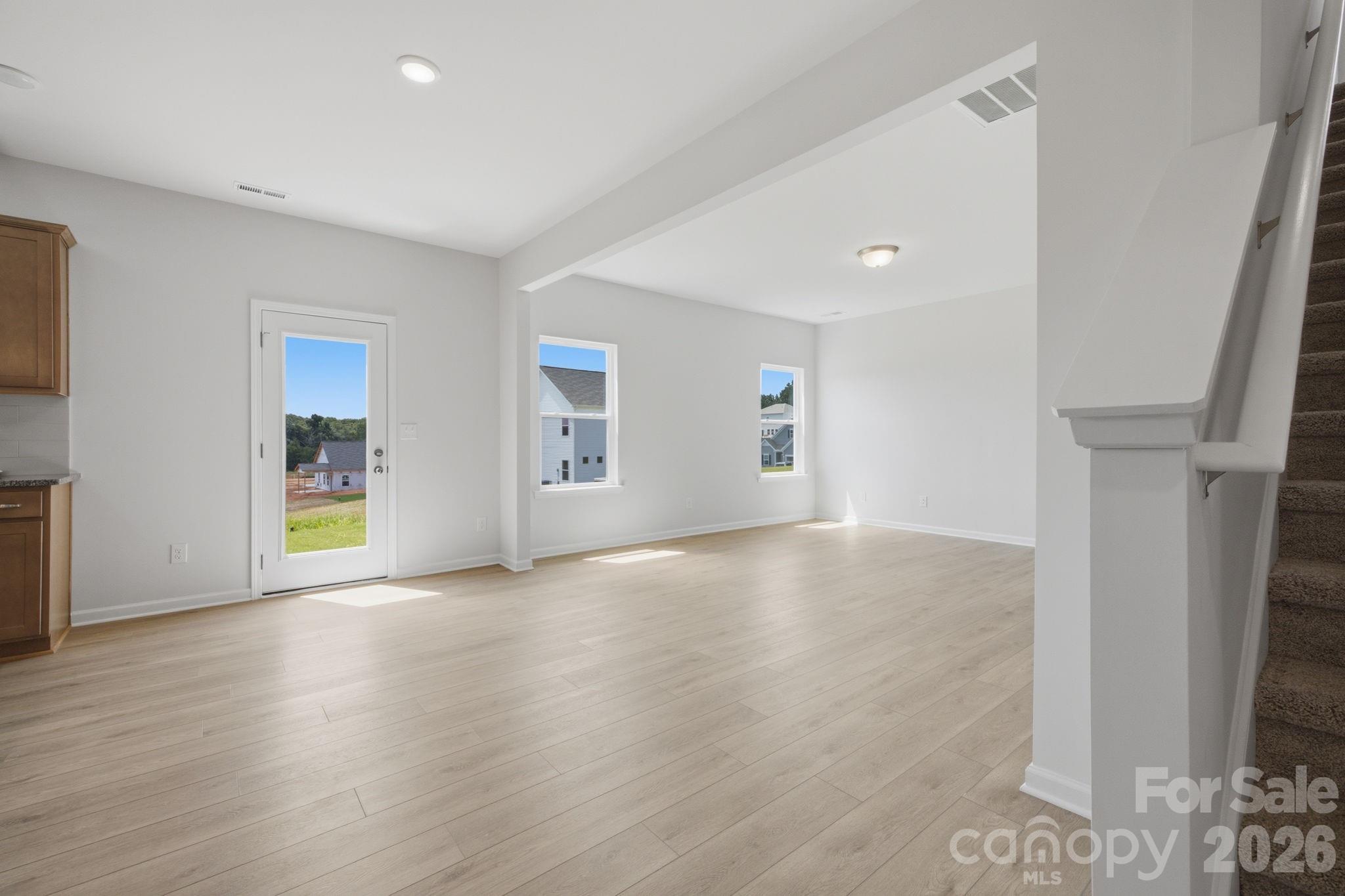 2327 Painted Trail Property Photo 9