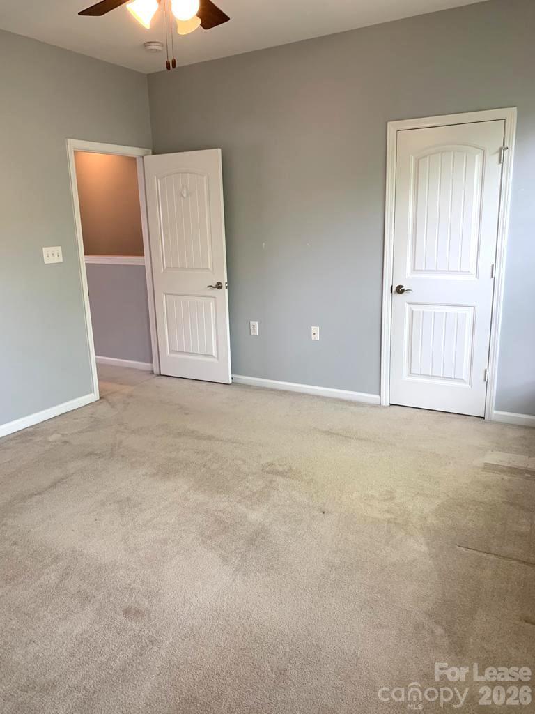 15407 St Christopher Court Property Photo 5