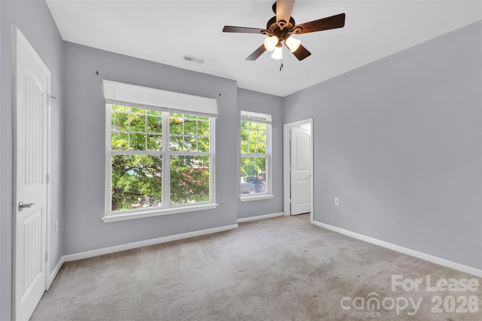 15407 St Christopher Court Property Photo 10