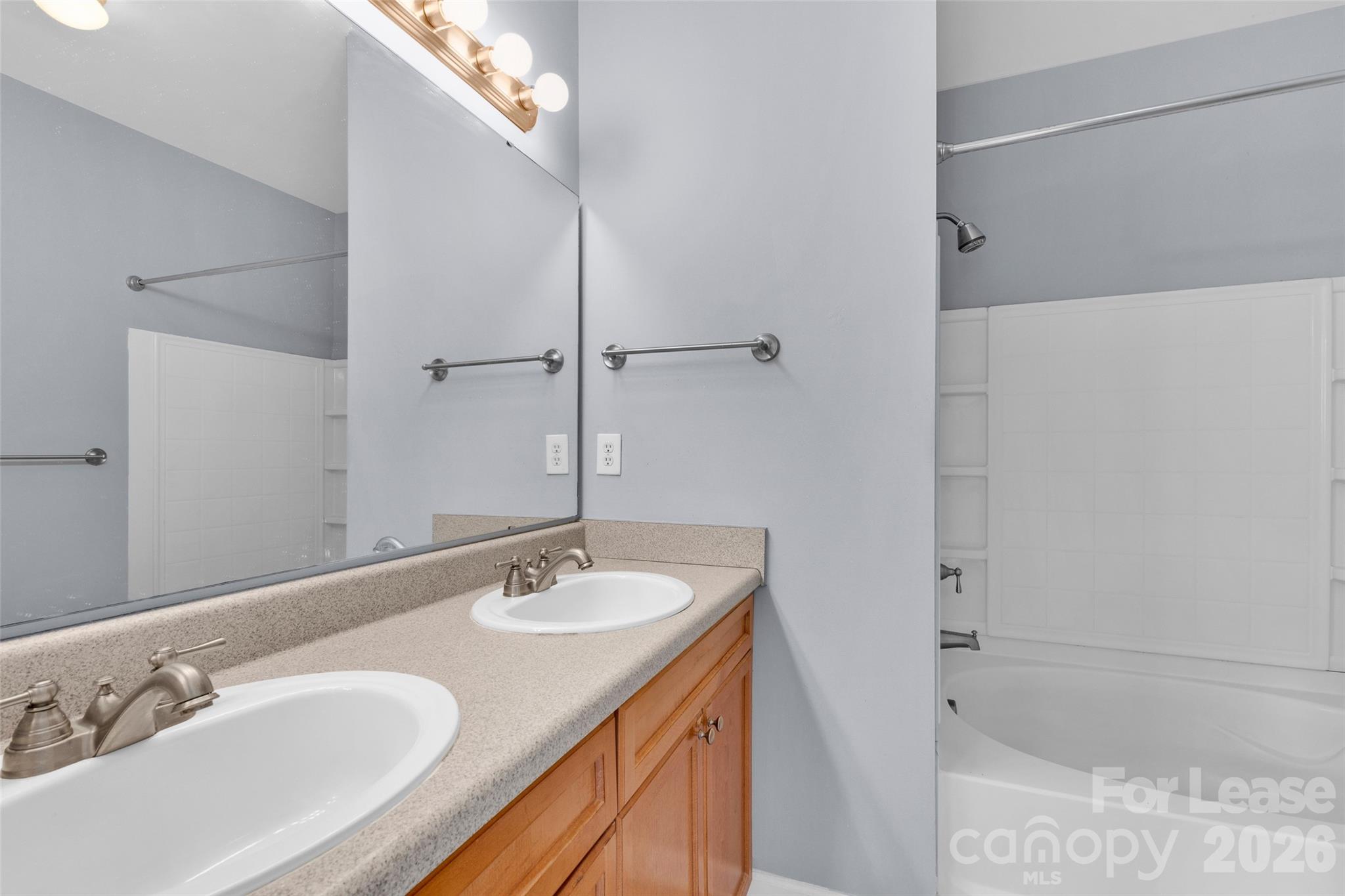 15407 St Christopher Court Property Photo 12