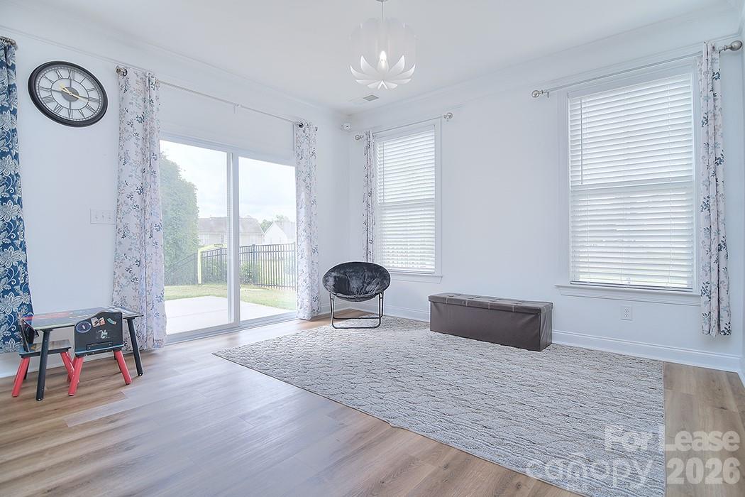 1445 Overlea Place Property Photo 16