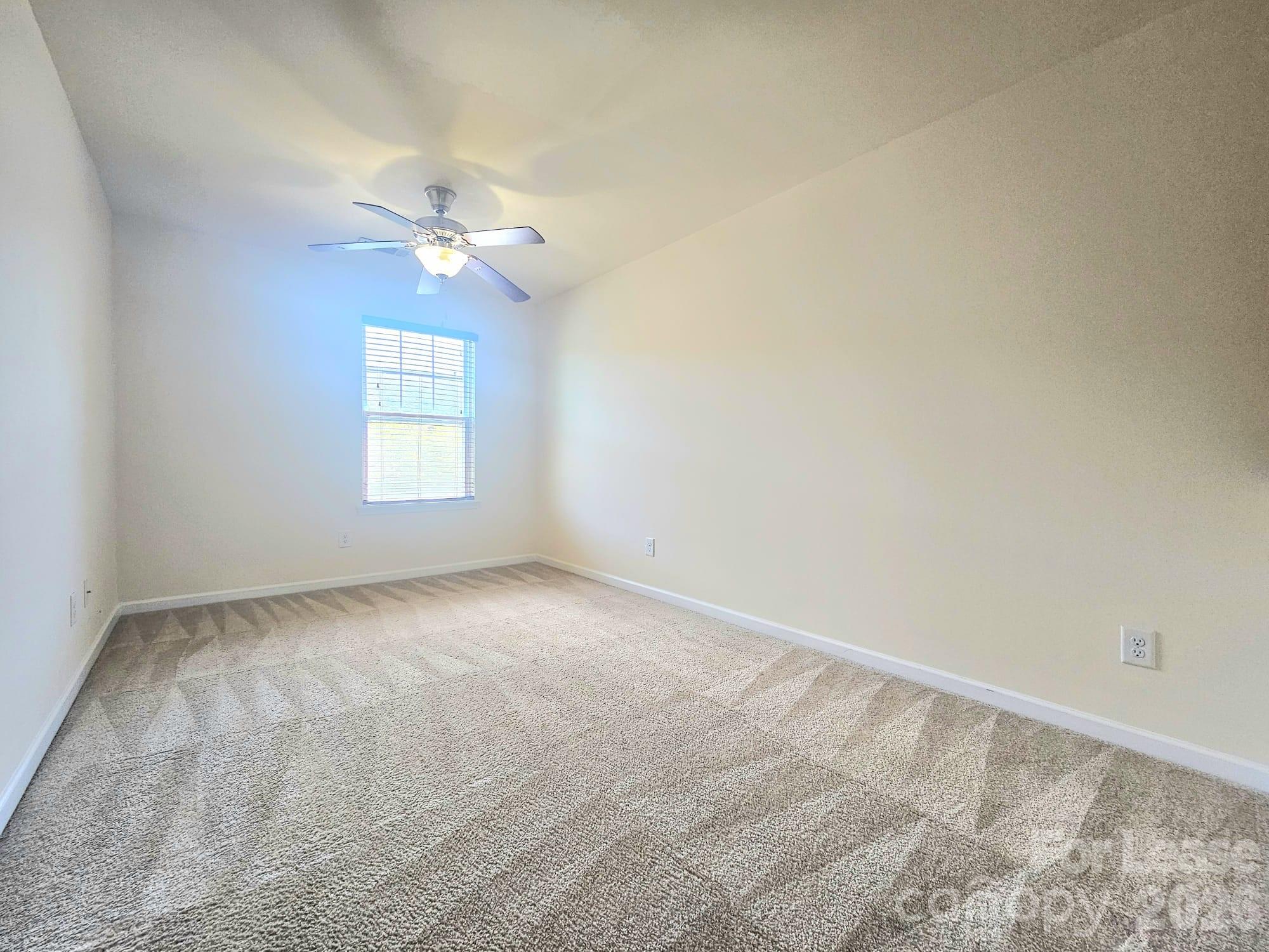 2530 Madeline Meadow Drive Property Photo 14