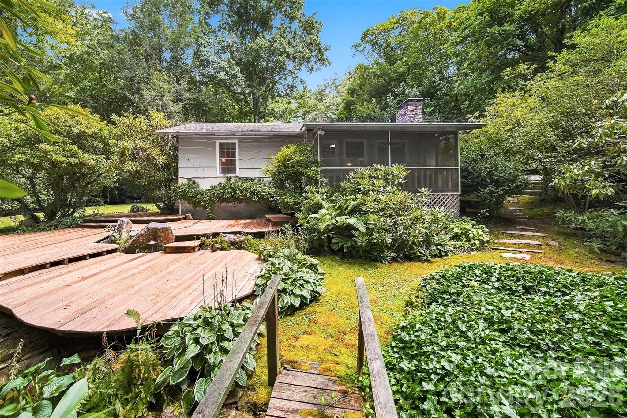 6354 Gingercake Road Property Photo 3