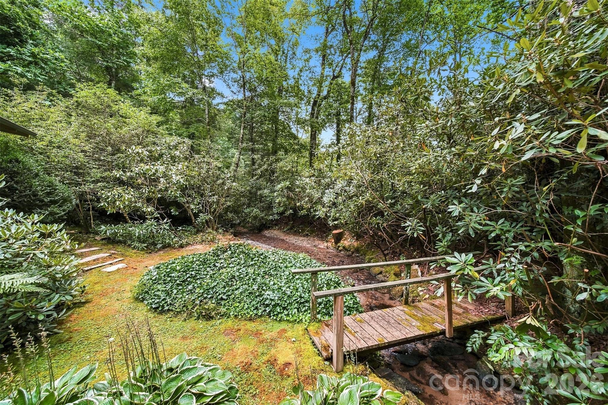6354 Gingercake Road Property Photo 32