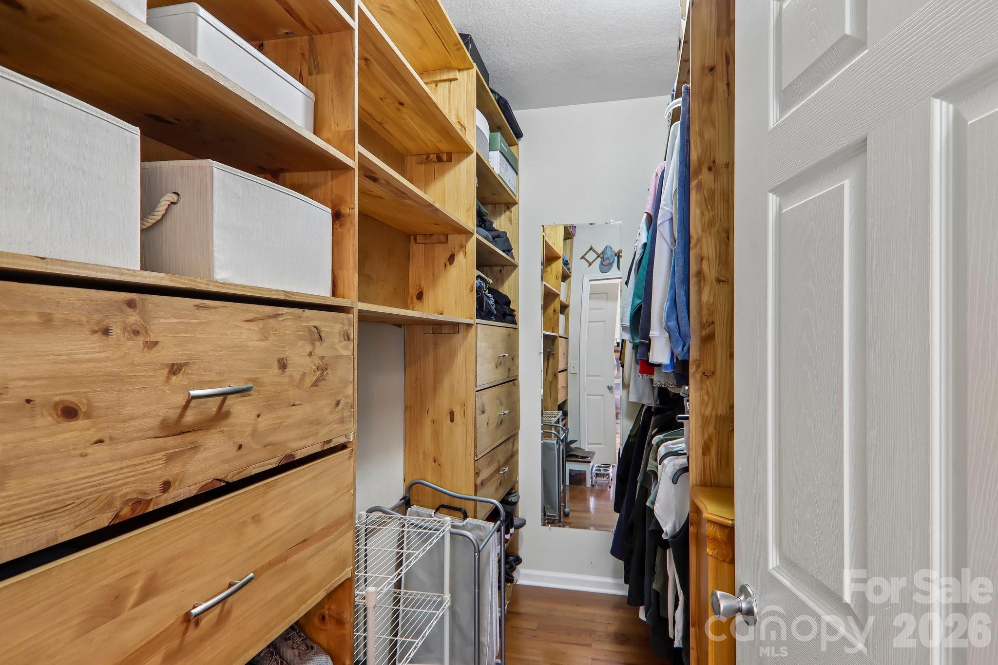 100 Vista Lake Drive 2 Property Photo 23