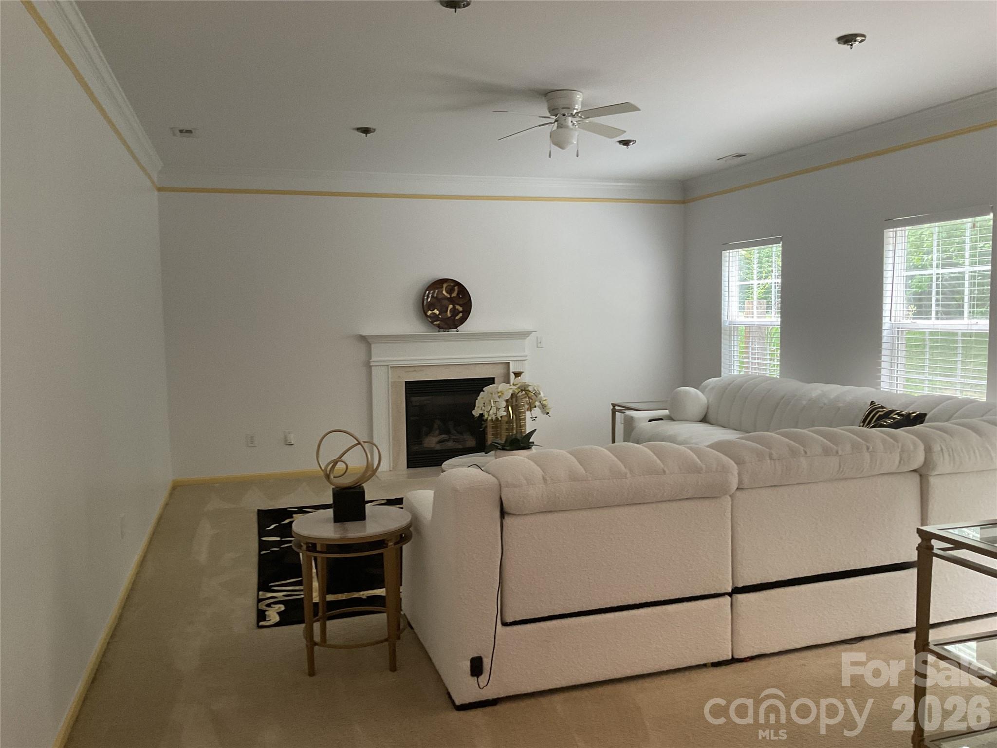 935 Wind Carved Lane Property Photo 3