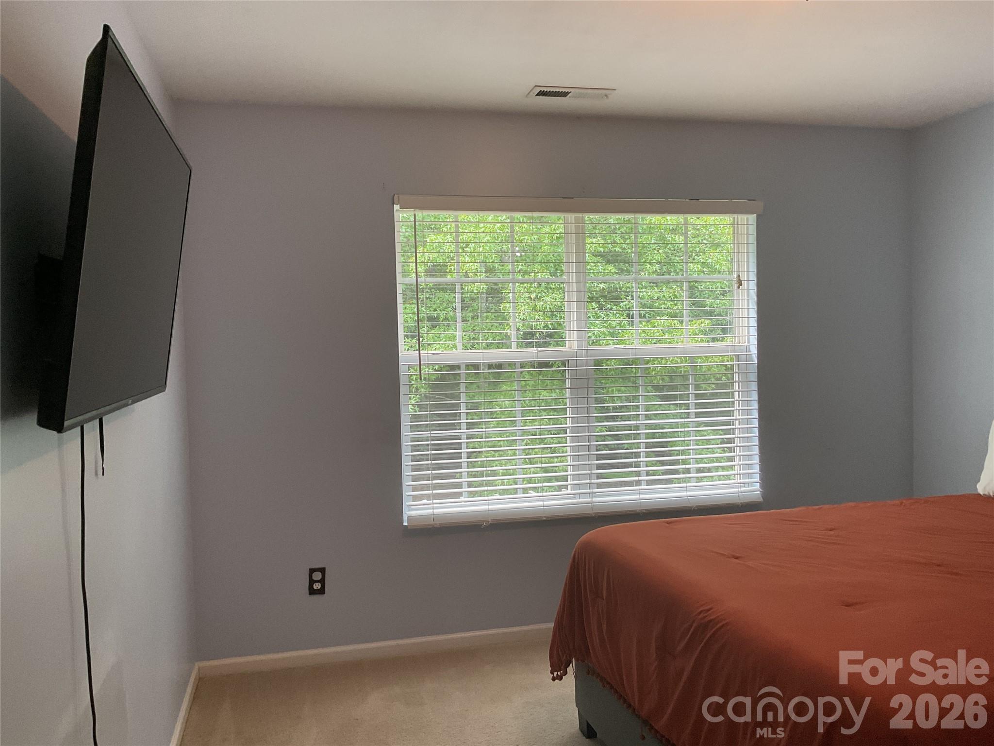 935 Wind Carved Lane Property Photo 13