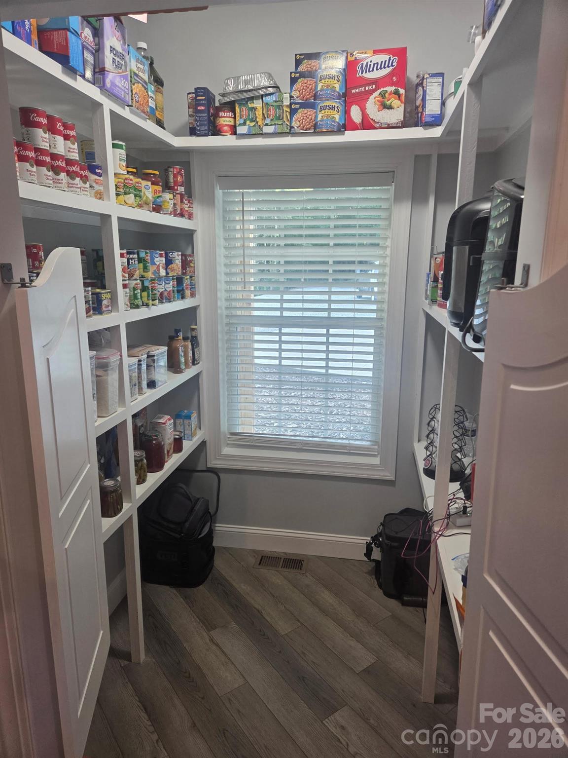 295 Idlewood Drive Property Photo 13
