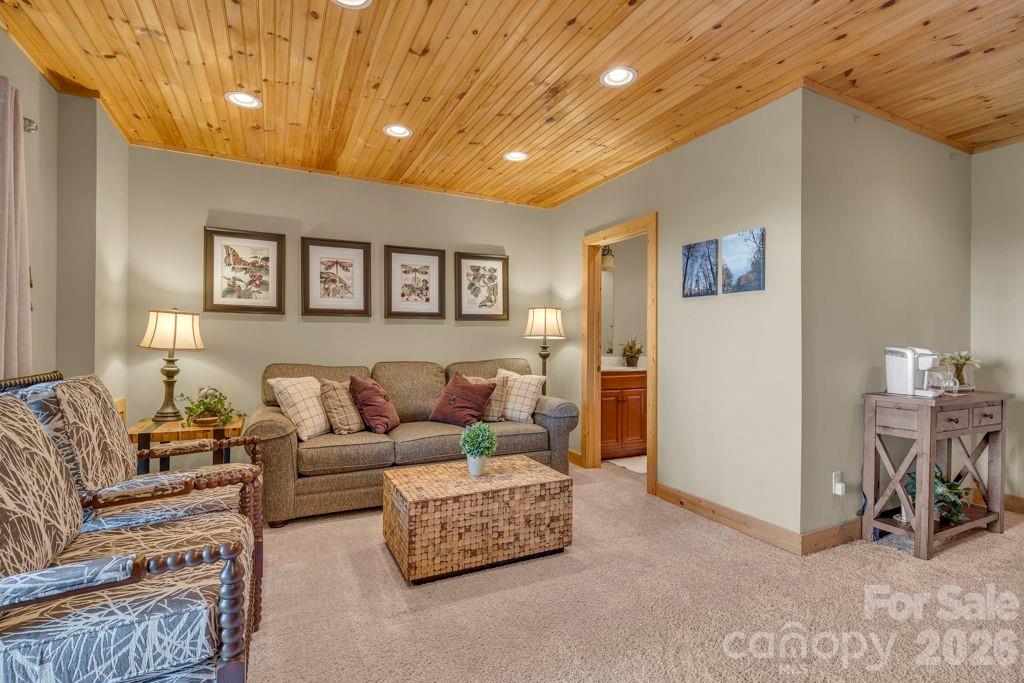 199 Bear Drive Property Photo 16