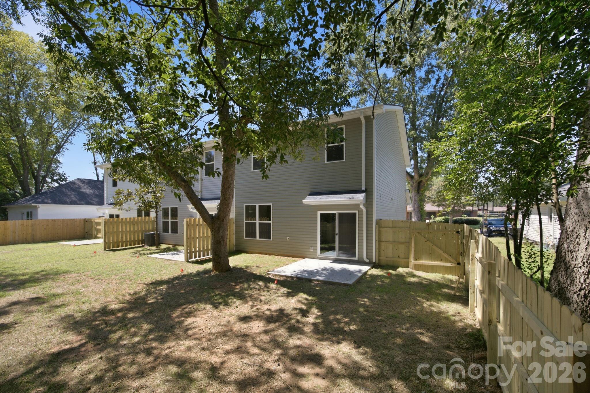 325 Lincoln Street 1/unit A Property Photo 31