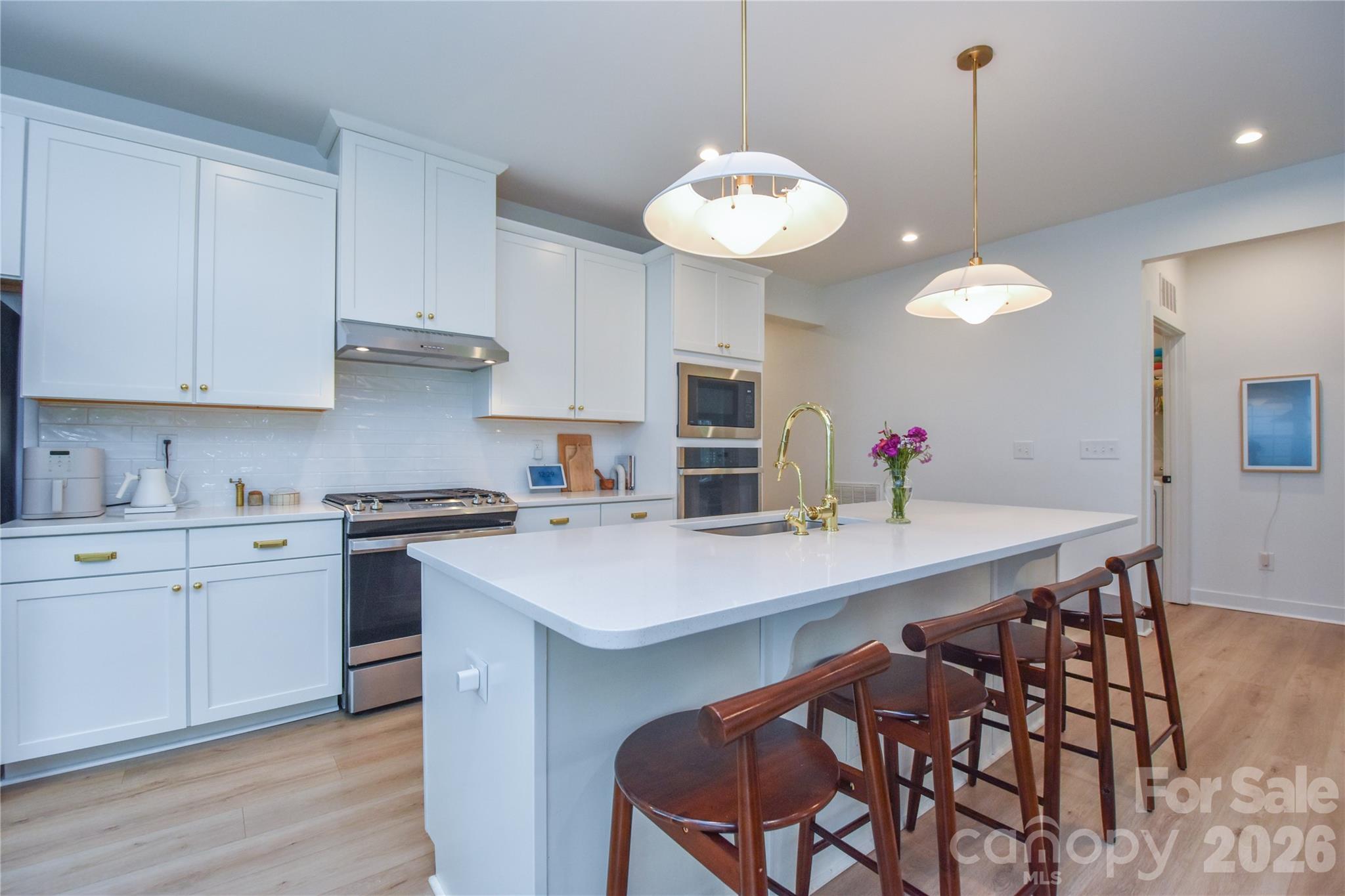 1731 Moore Farm Road Property Photo 3