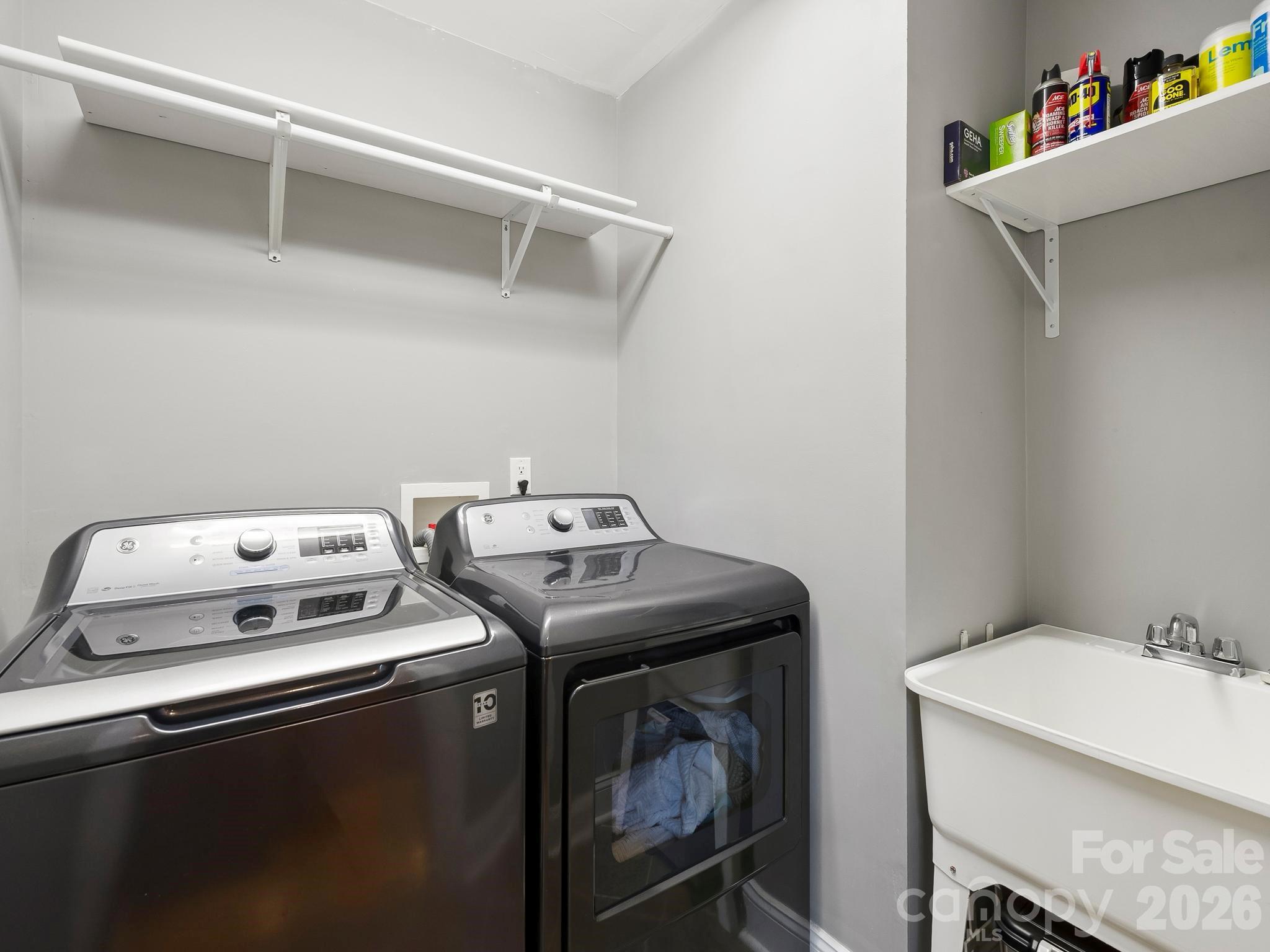 56 Harvard Place Property Photo 17