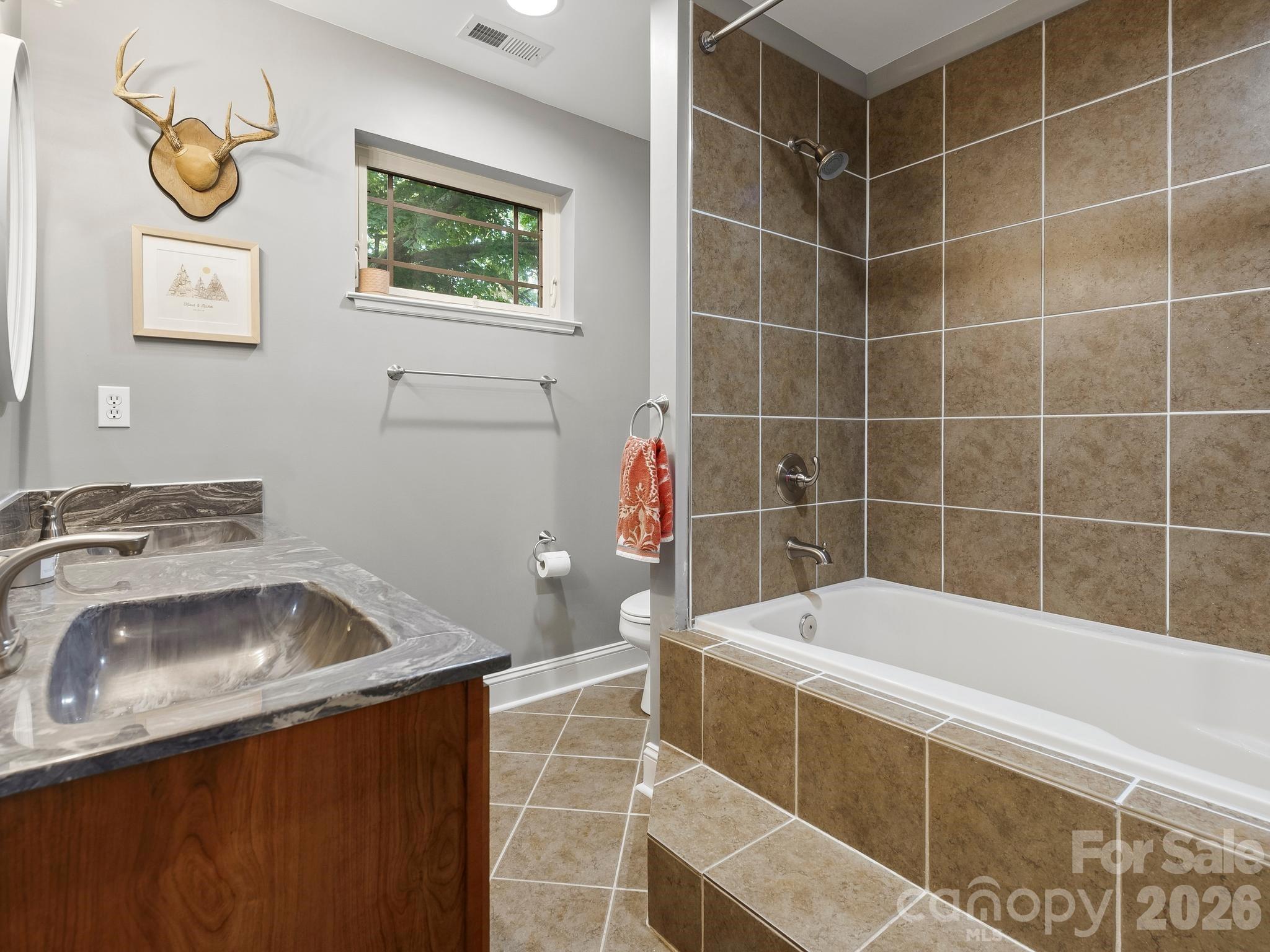 56 Harvard Place Property Photo 21