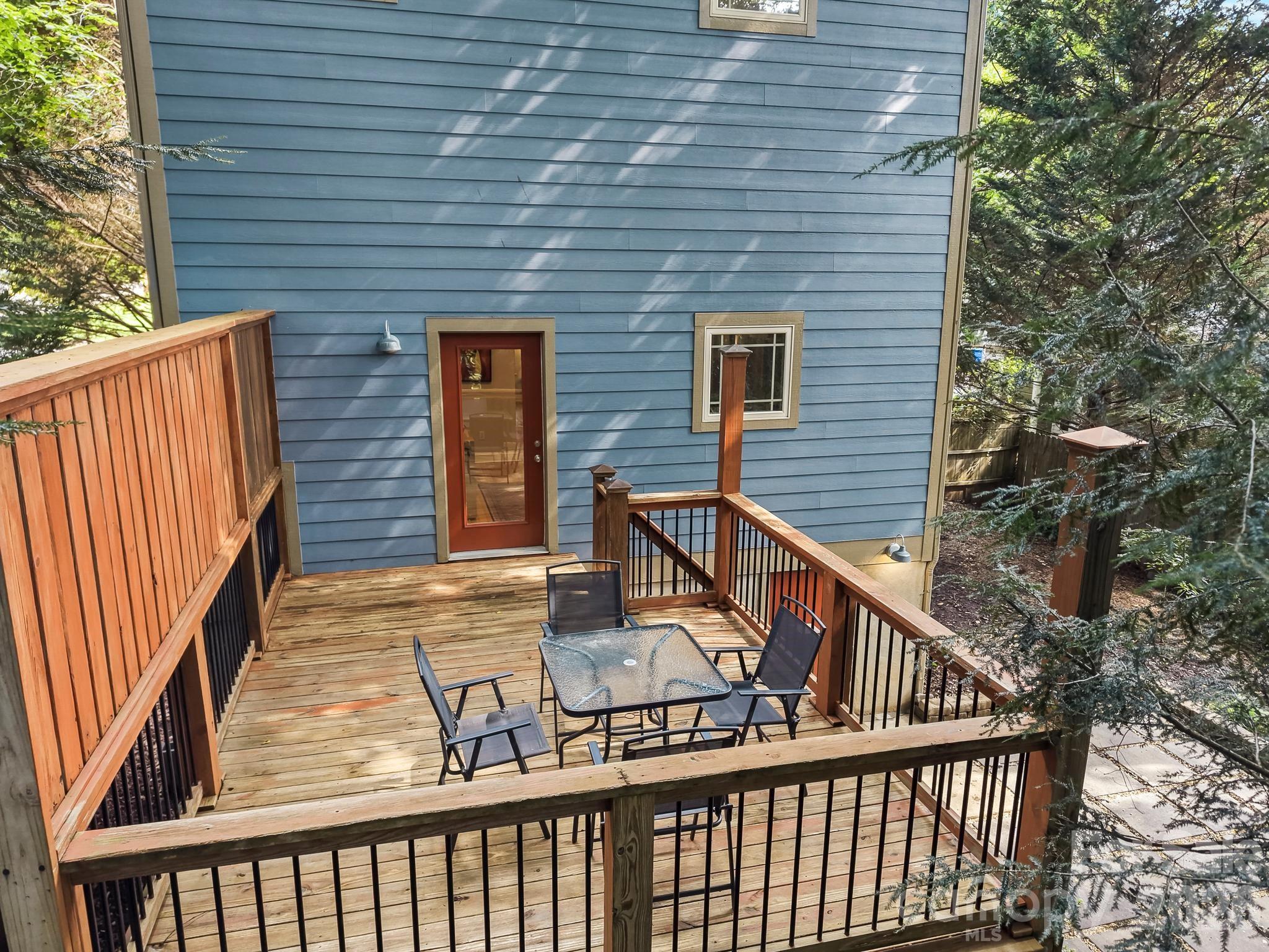 56 Harvard Place Property Photo 28