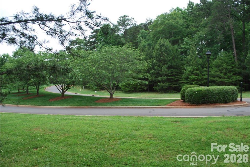 3225 Ashwood Park Drive 279 Property Photo 5