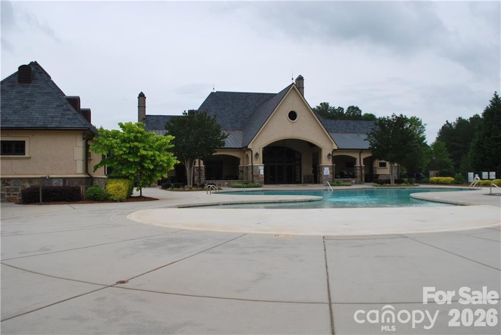 3225 Ashwood Park Drive 279 Property Photo 7