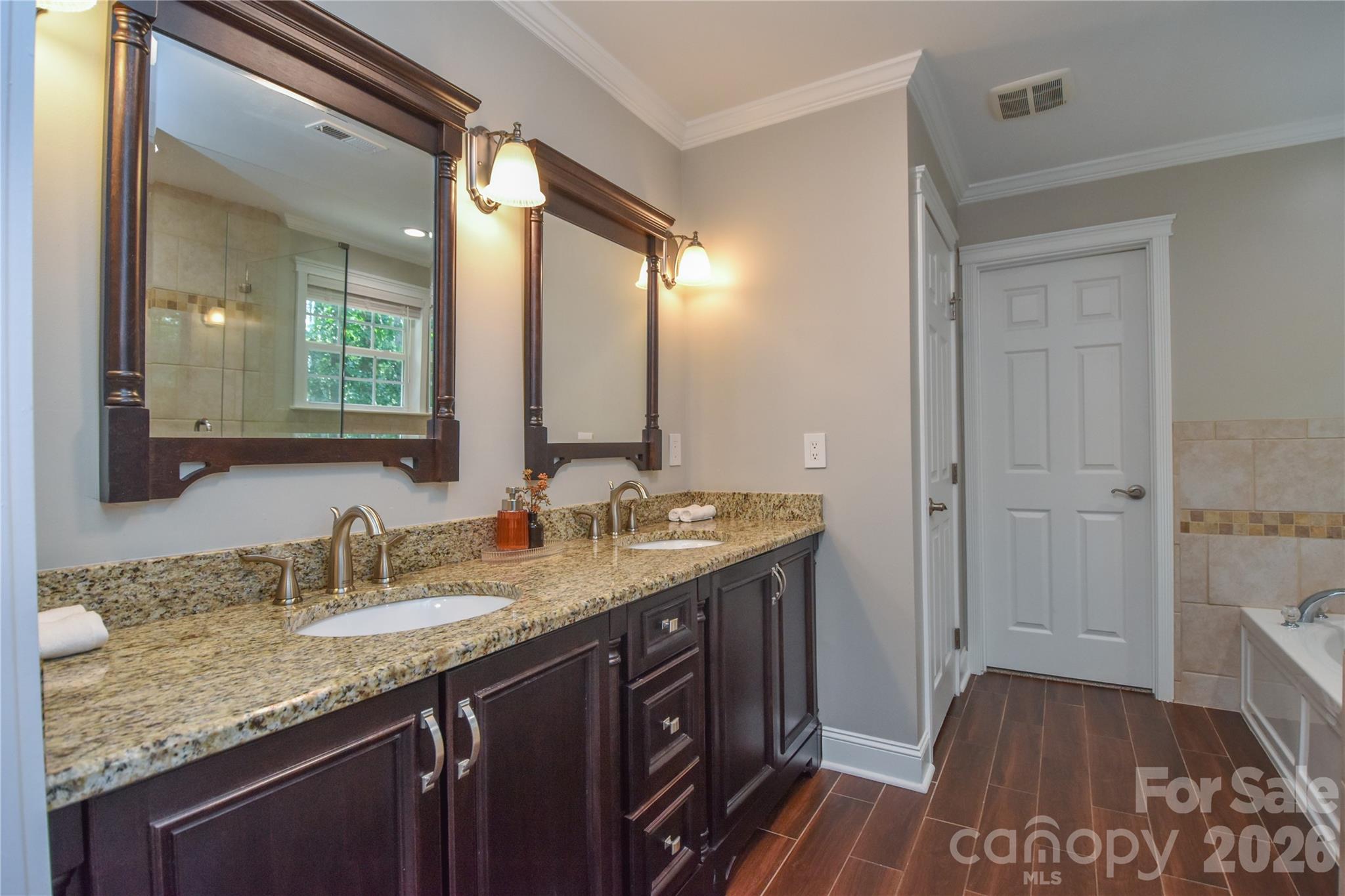 137 Poplin Place Property Photo 18