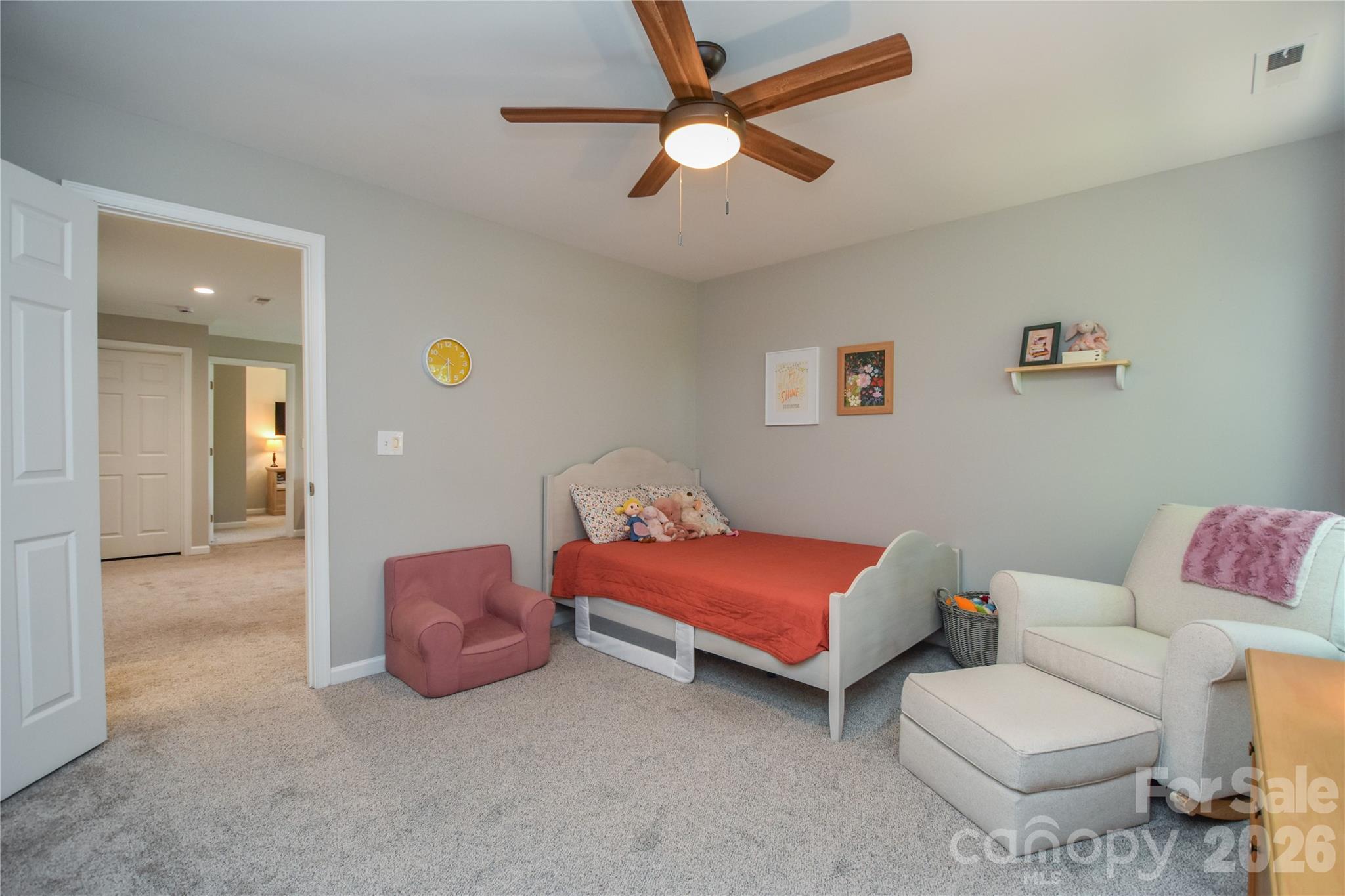 137 Poplin Place Property Photo 28