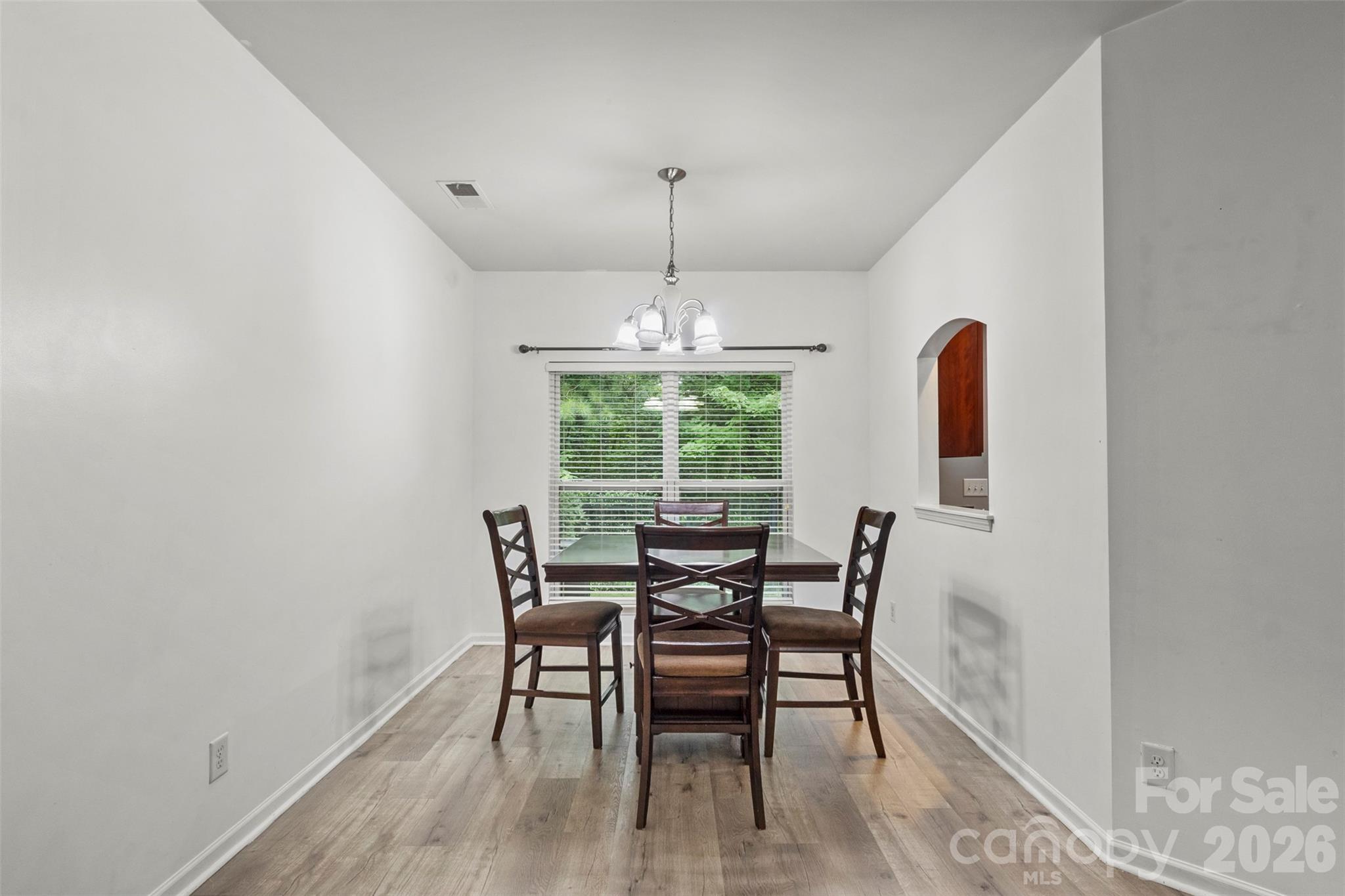 4707 Craigmoss Lane Property Photo 3