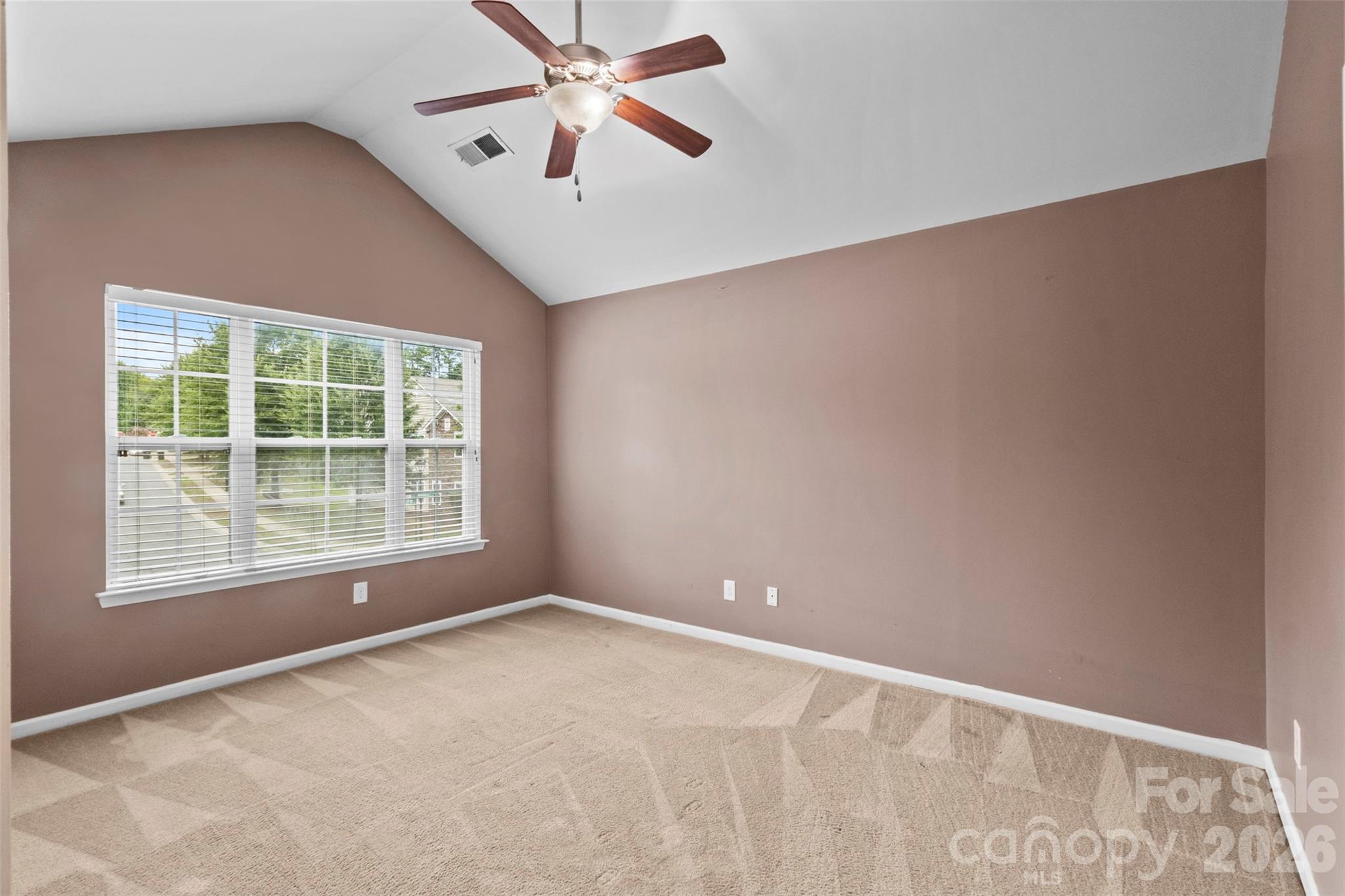 4707 Craigmoss Lane Property Photo 9