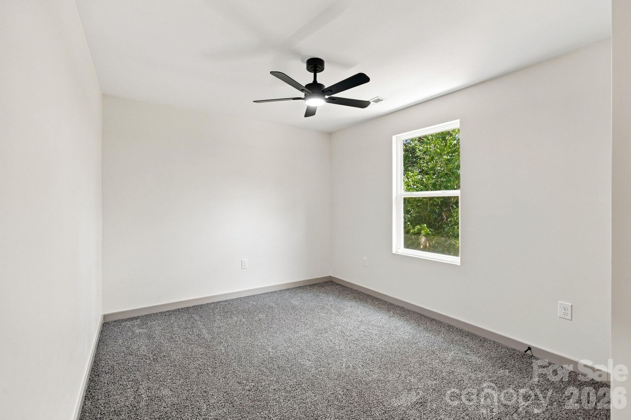 325 Lincoln Street 2/unit B Property Photo 27