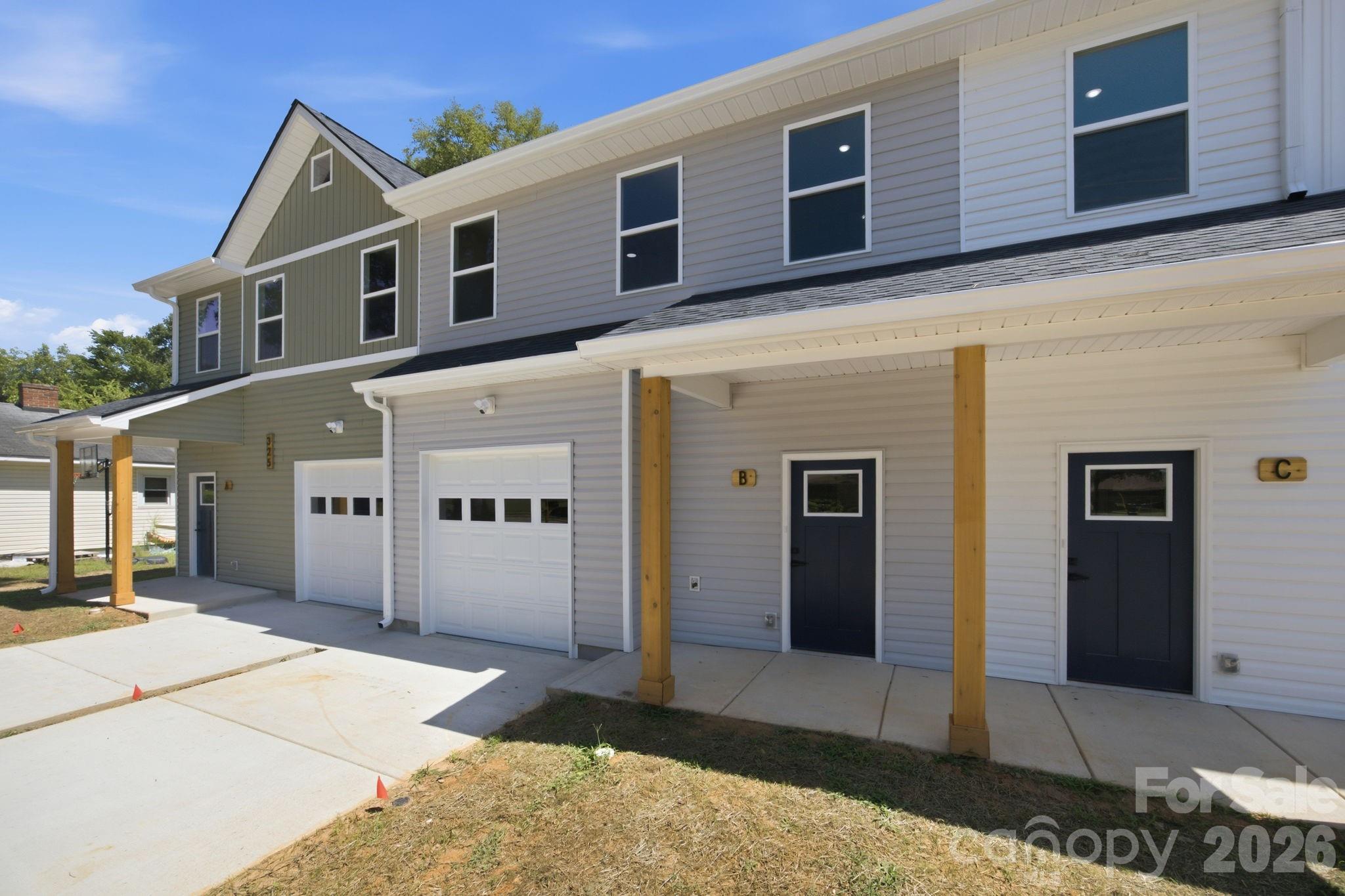 325 Lincoln Street 2/unit B Property Photo 41