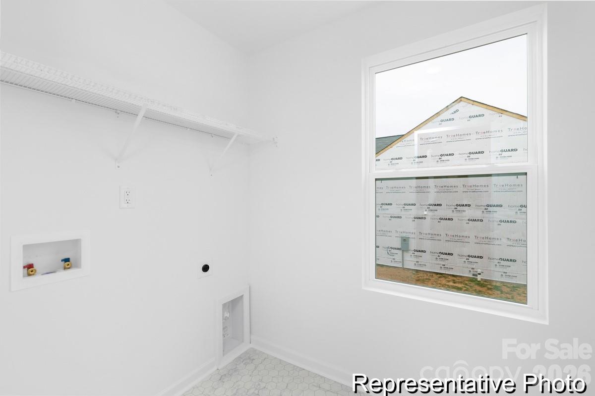 124 Pembroke Way 17 Property Photo 24