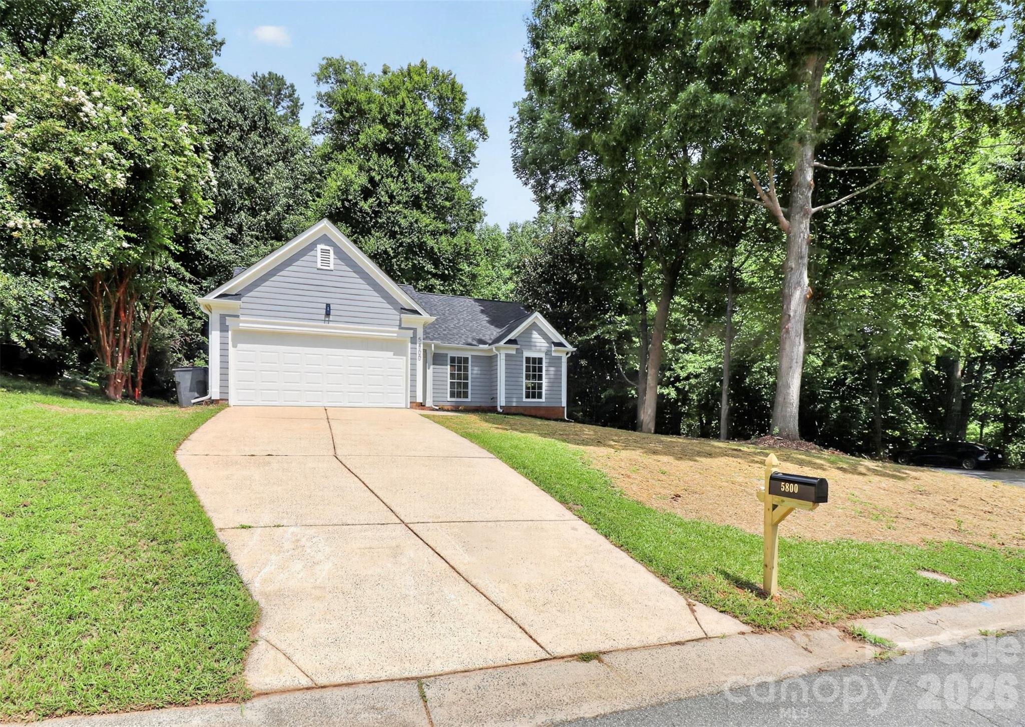 5800 Pennycross Lane Property Photo 2