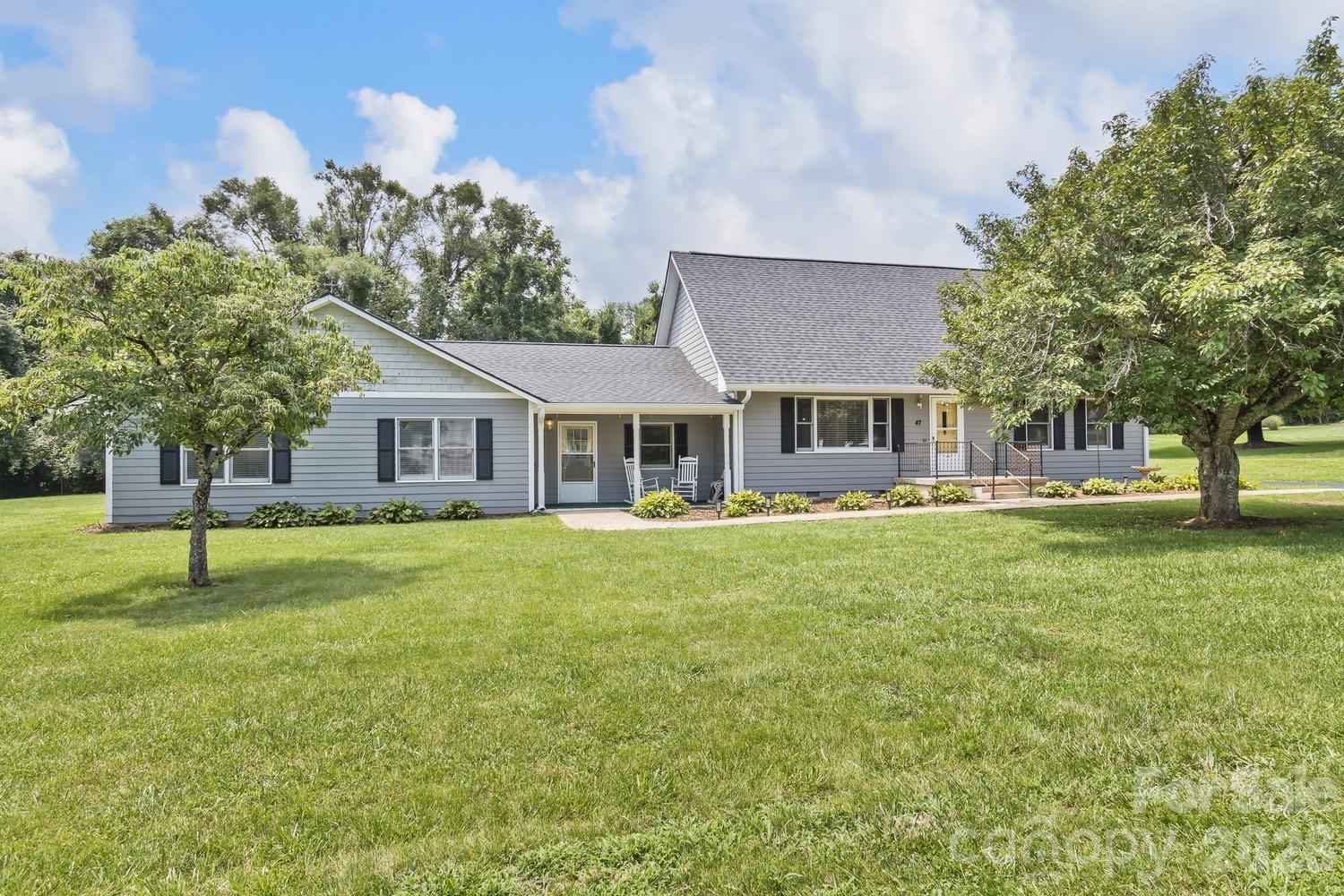 47 Cane Creek Circle Property Photo 2