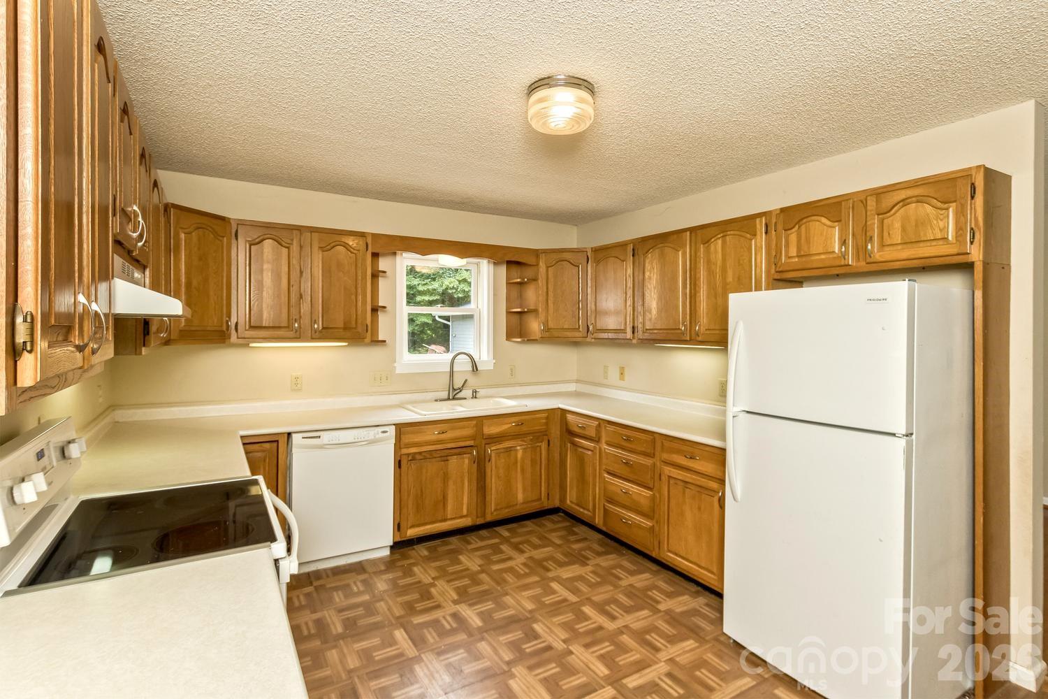 47 Cane Creek Circle Property Photo 8