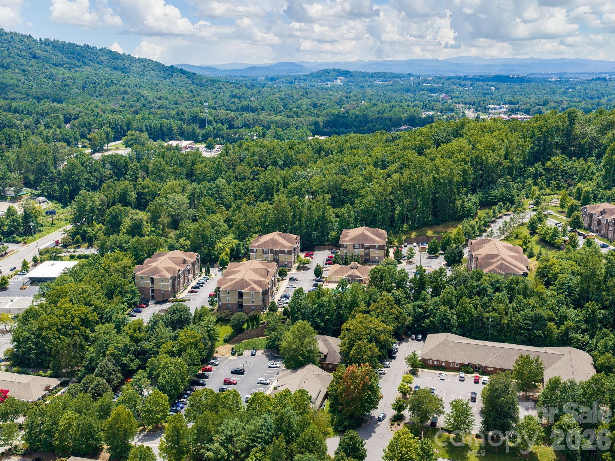 7 Walden Ridge Drive 200 Property Photo 15