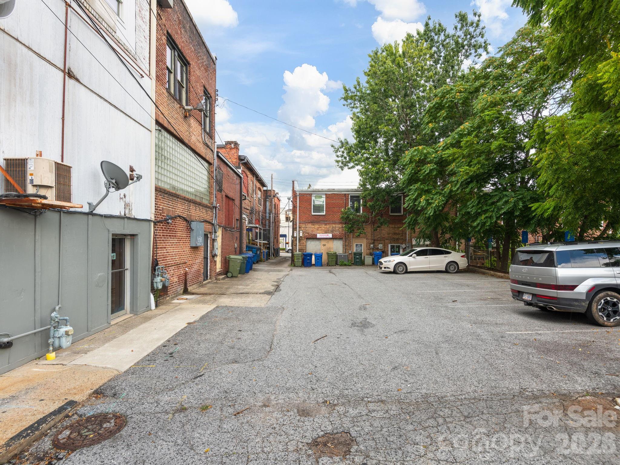 337 N Main Street Property Photo 17