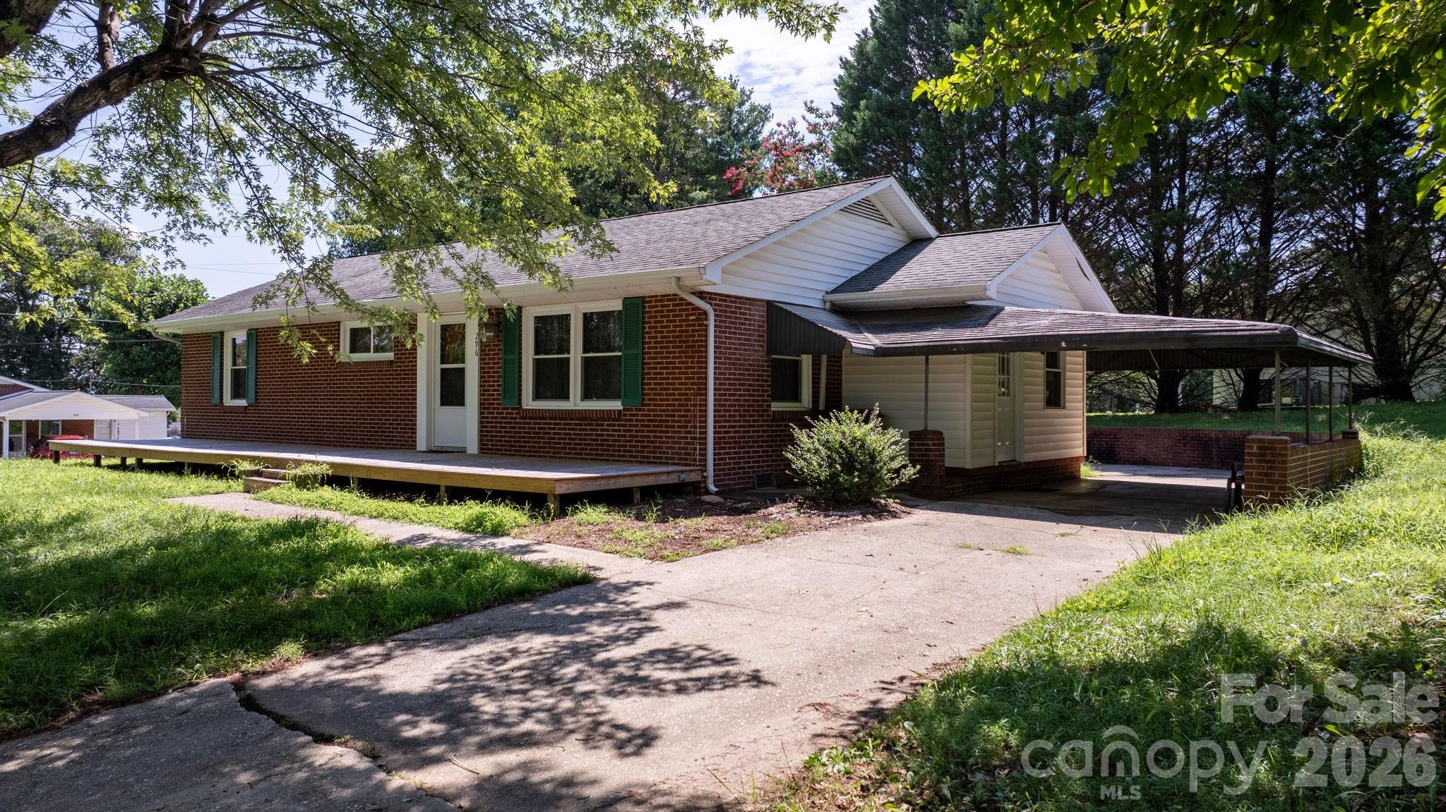 296 Pine Mountain Road Property Photo 1