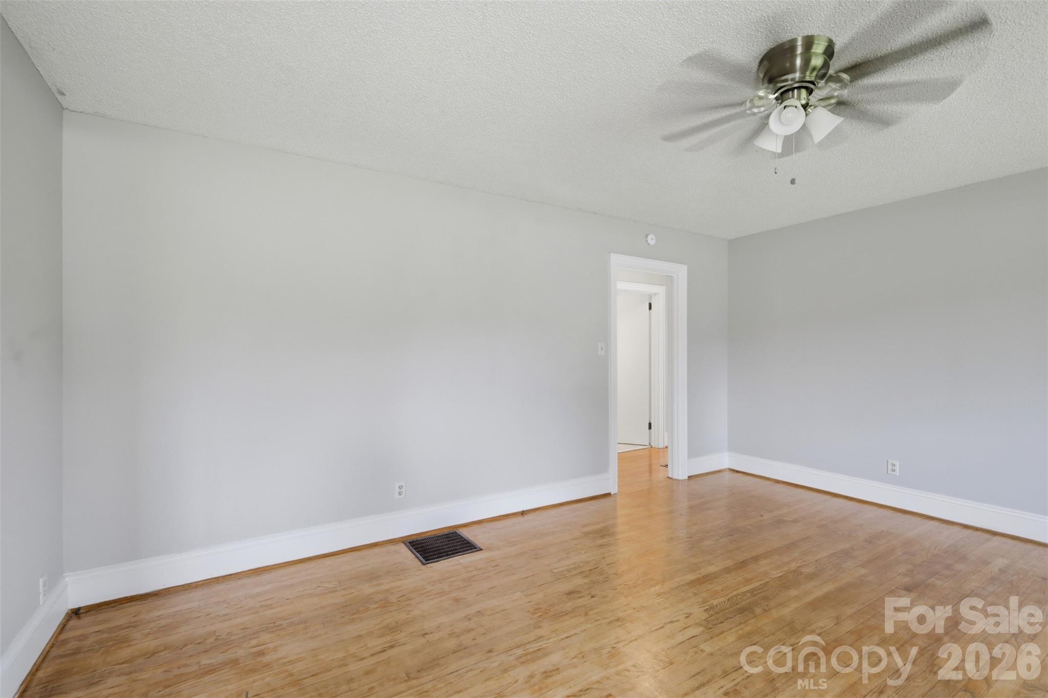 2262 9th Avenue Drive Property Photo 13