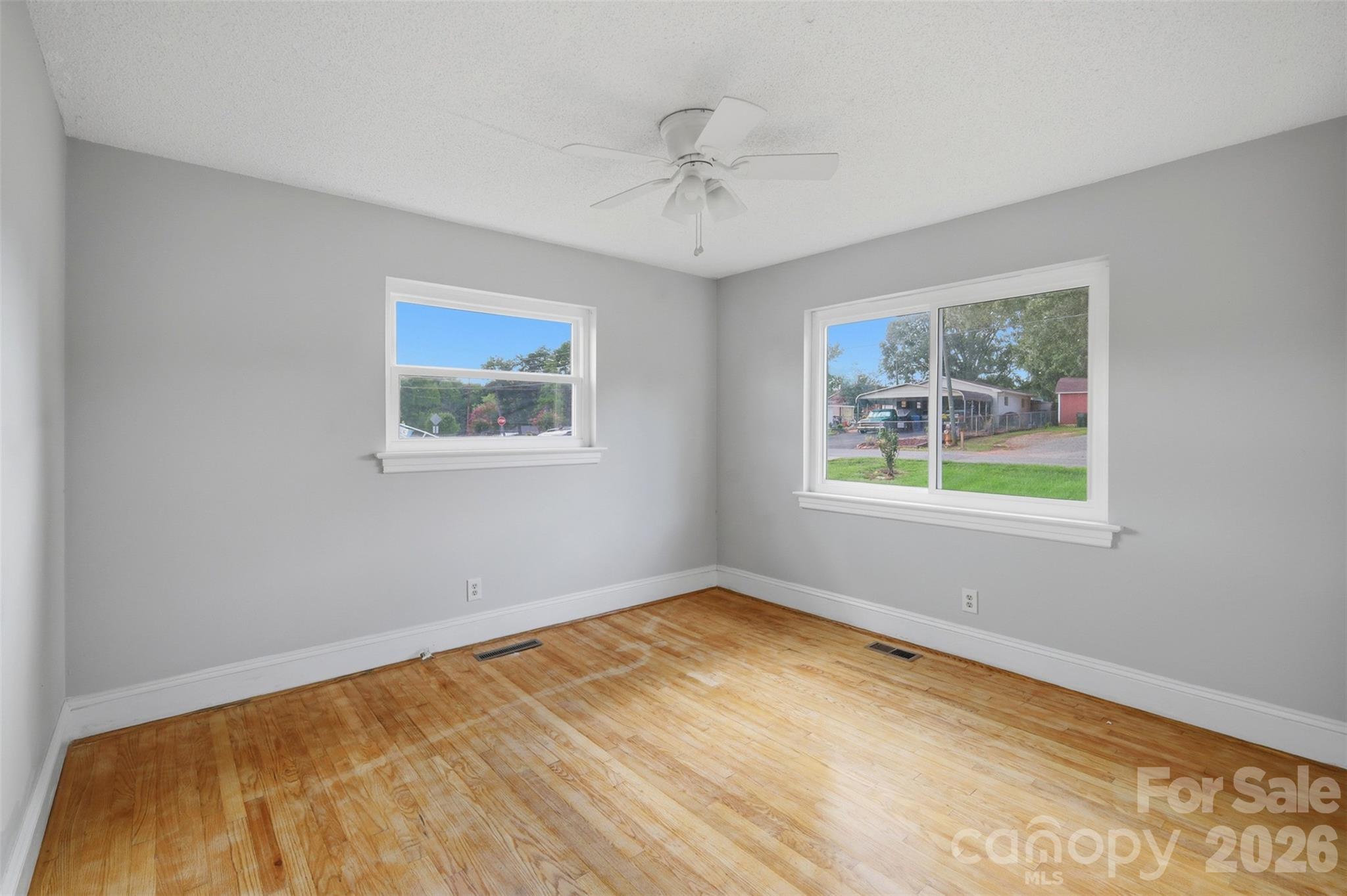 2262 9th Avenue Drive Property Photo 28