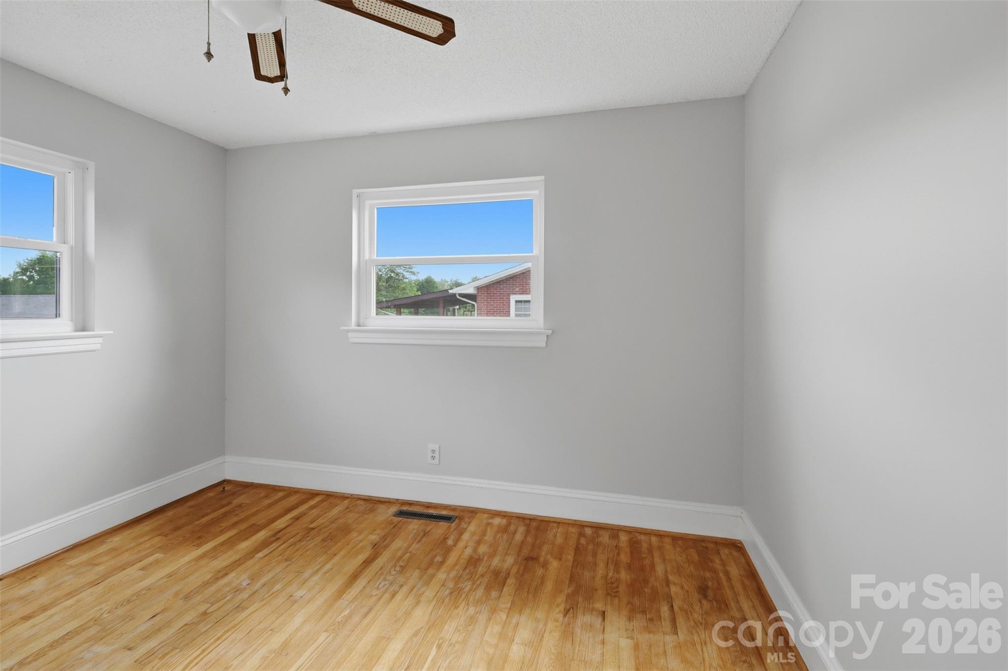 2262 9th Avenue Drive Property Photo 34