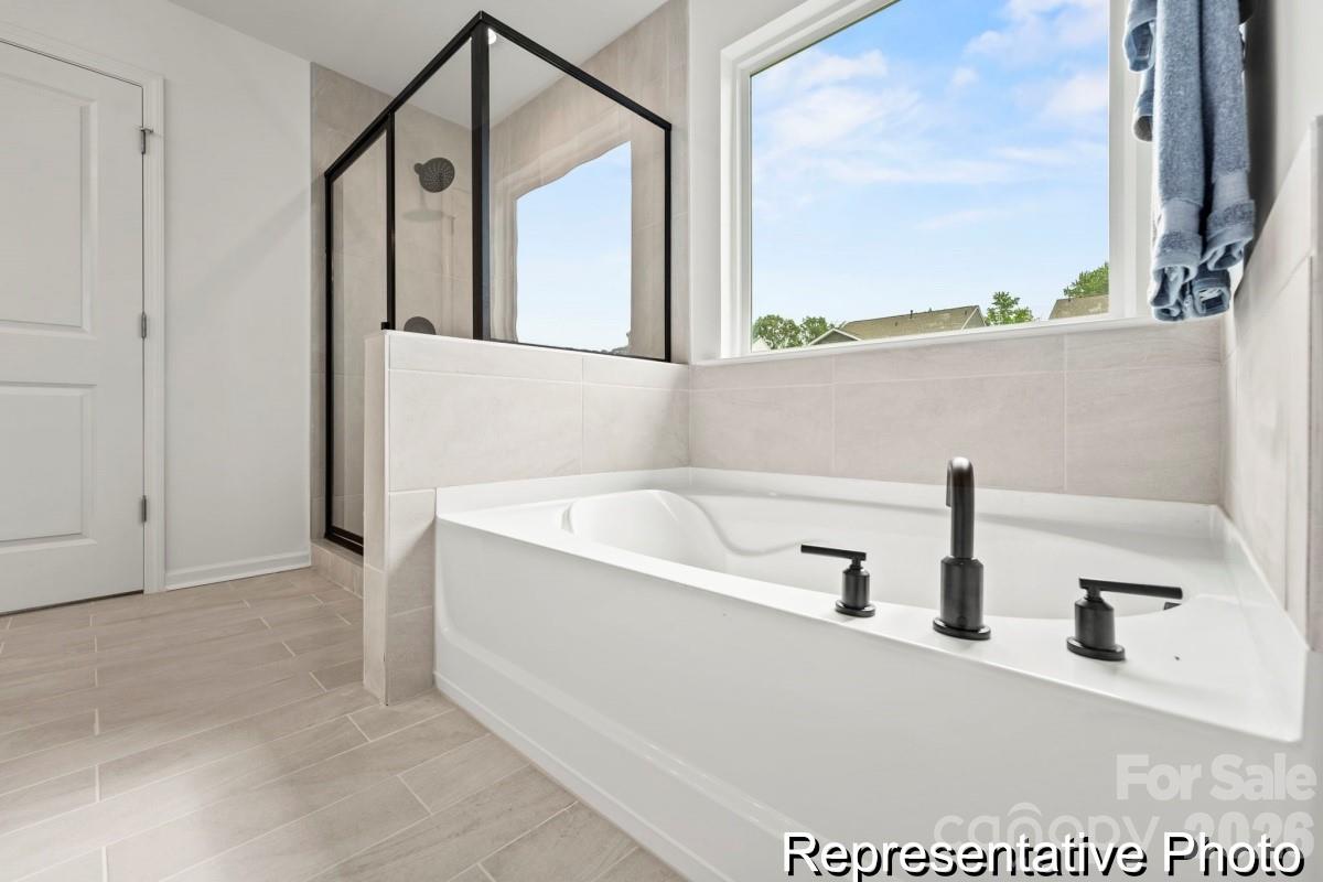 136 Pembroke Way 23 Property Photo 17