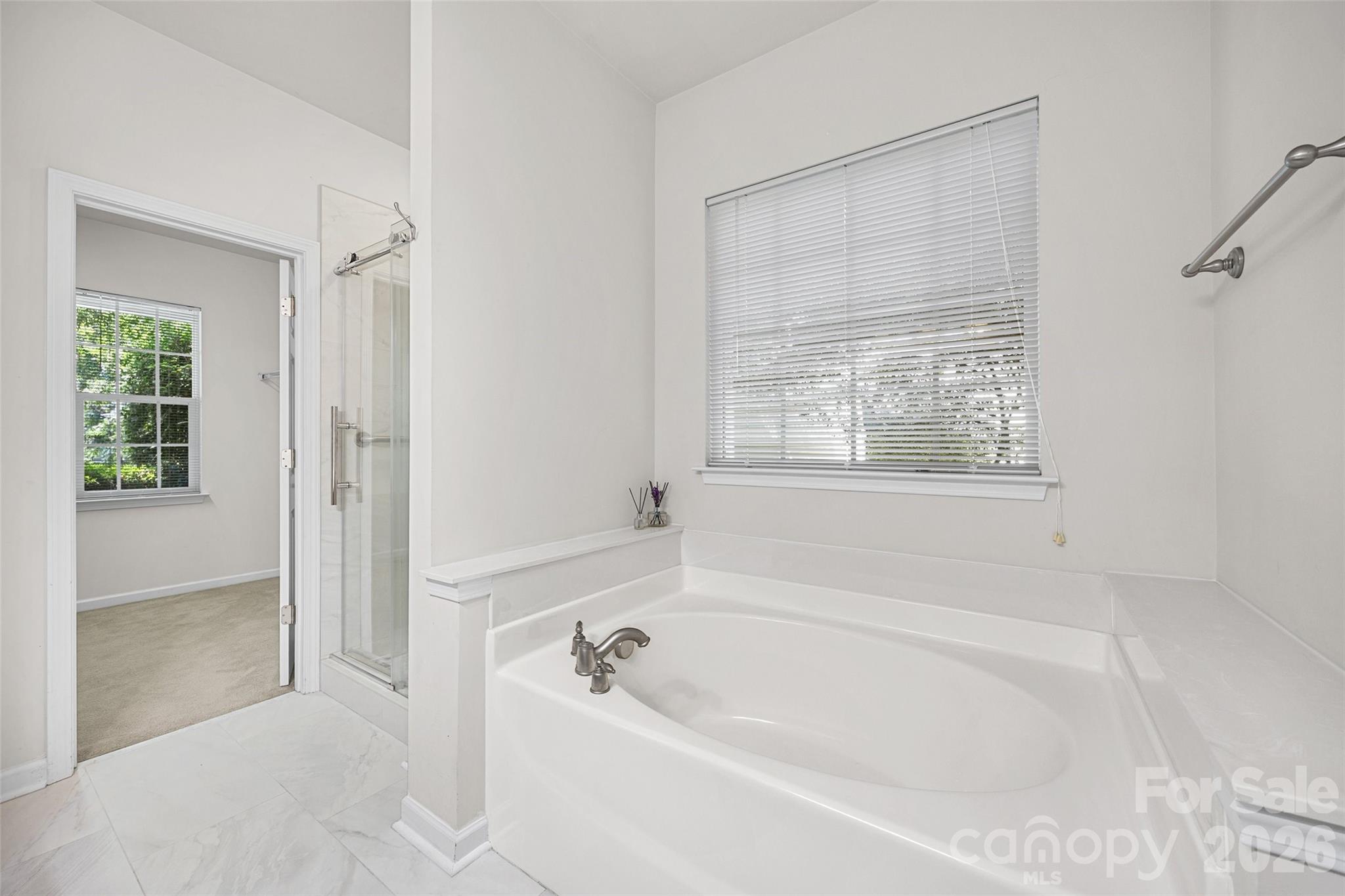5914 Kirkwynd Commons Drive Property Photo 10