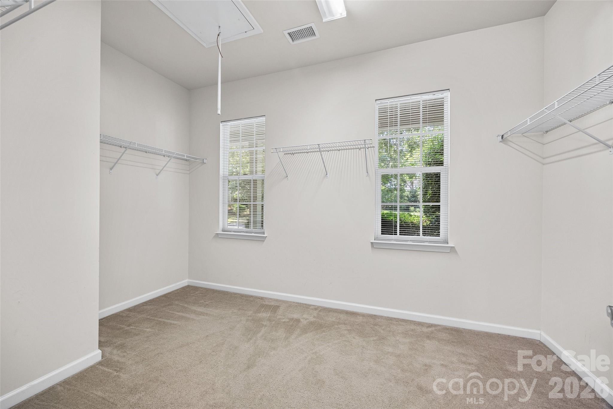 5914 Kirkwynd Commons Drive Property Photo 14