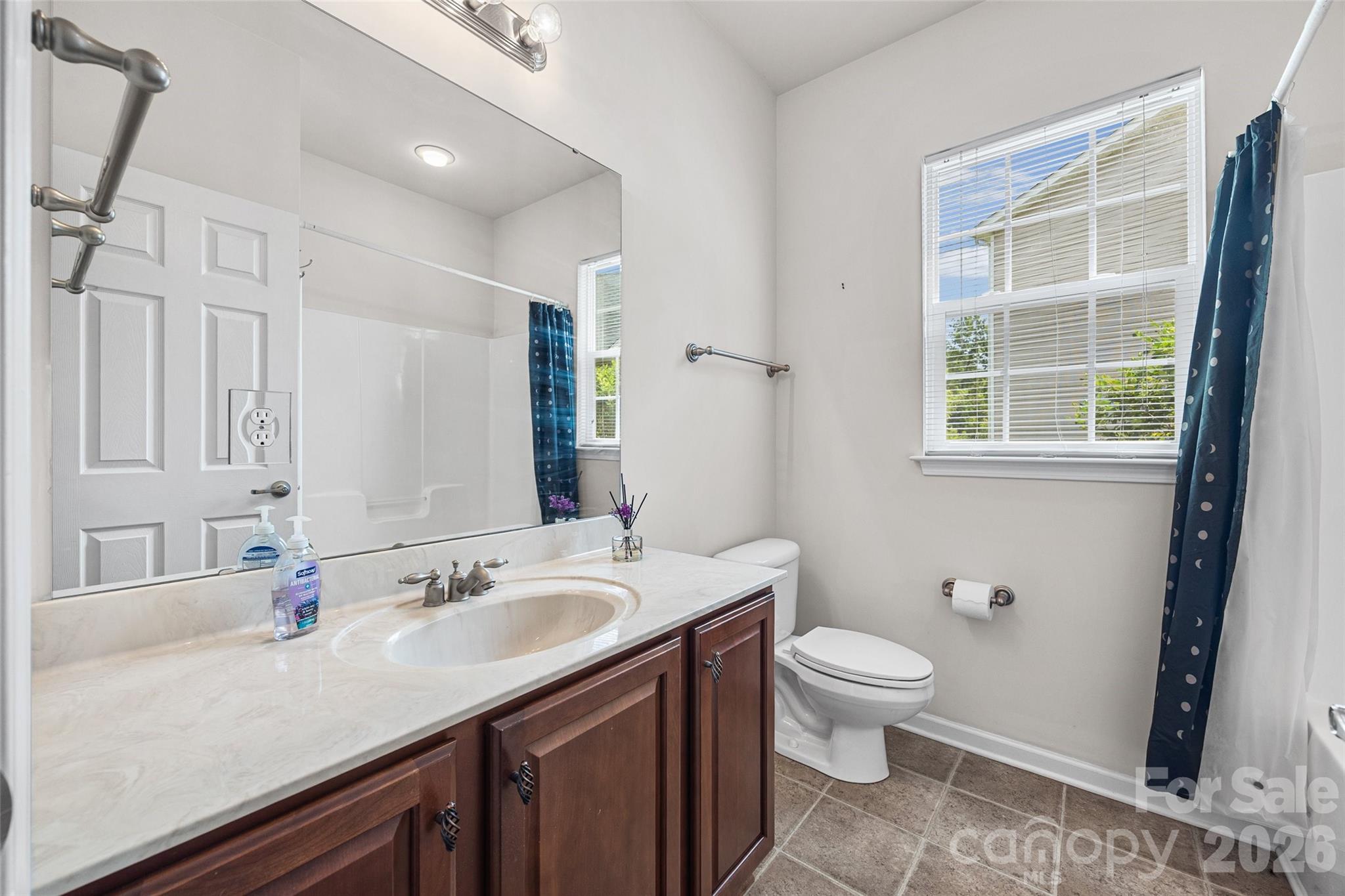 5914 Kirkwynd Commons Drive Property Photo 21