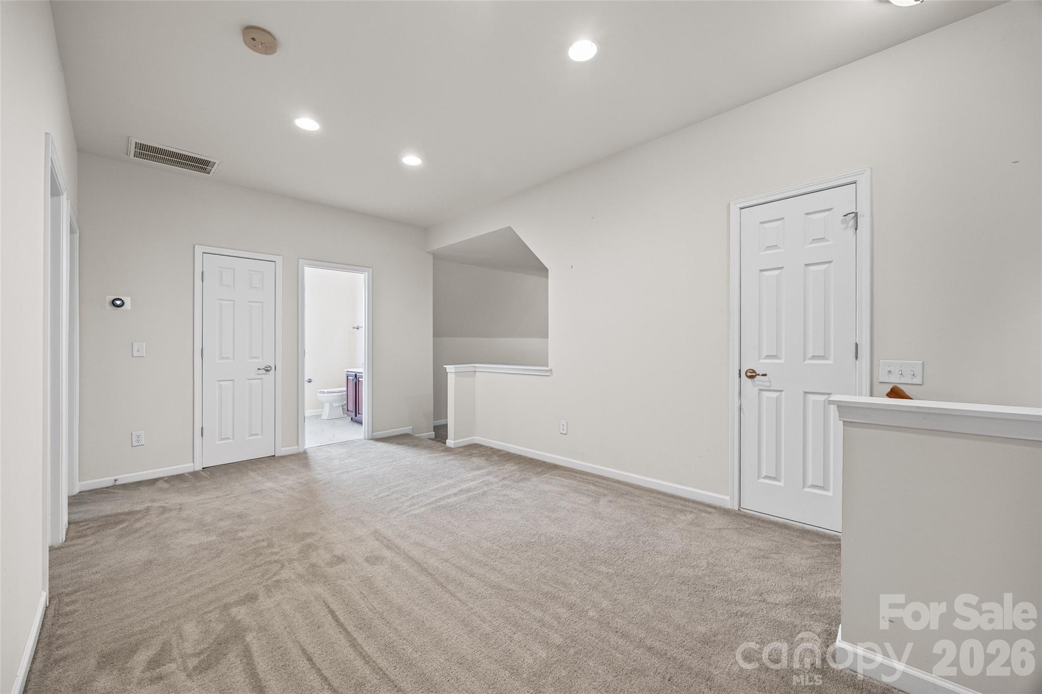5914 Kirkwynd Commons Drive Property Photo 25