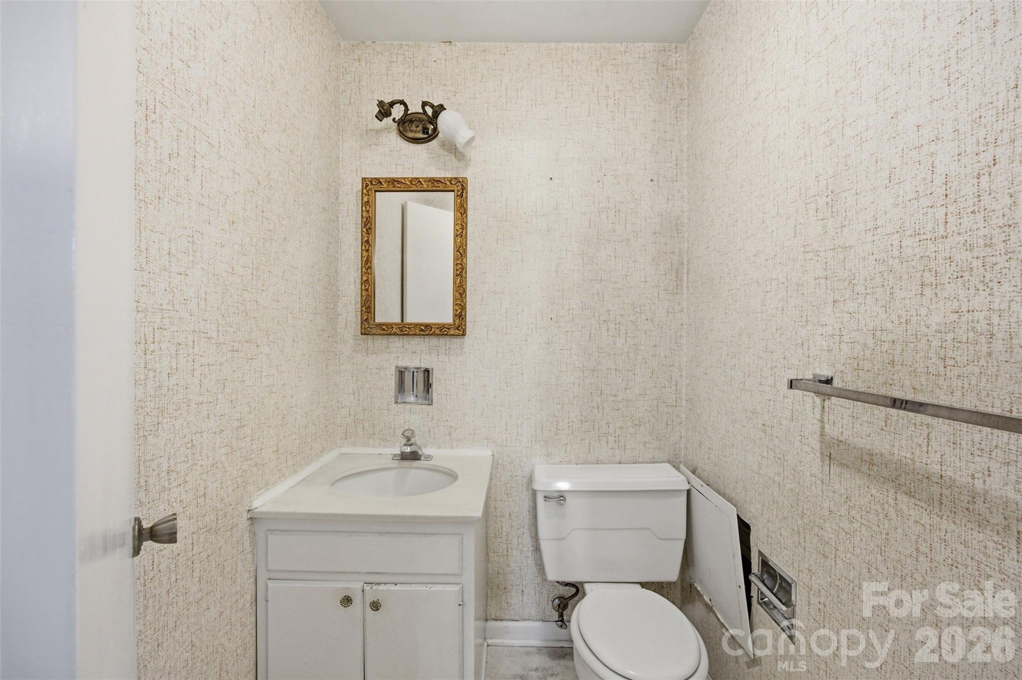 2105 Helen Drive Property Photo 23