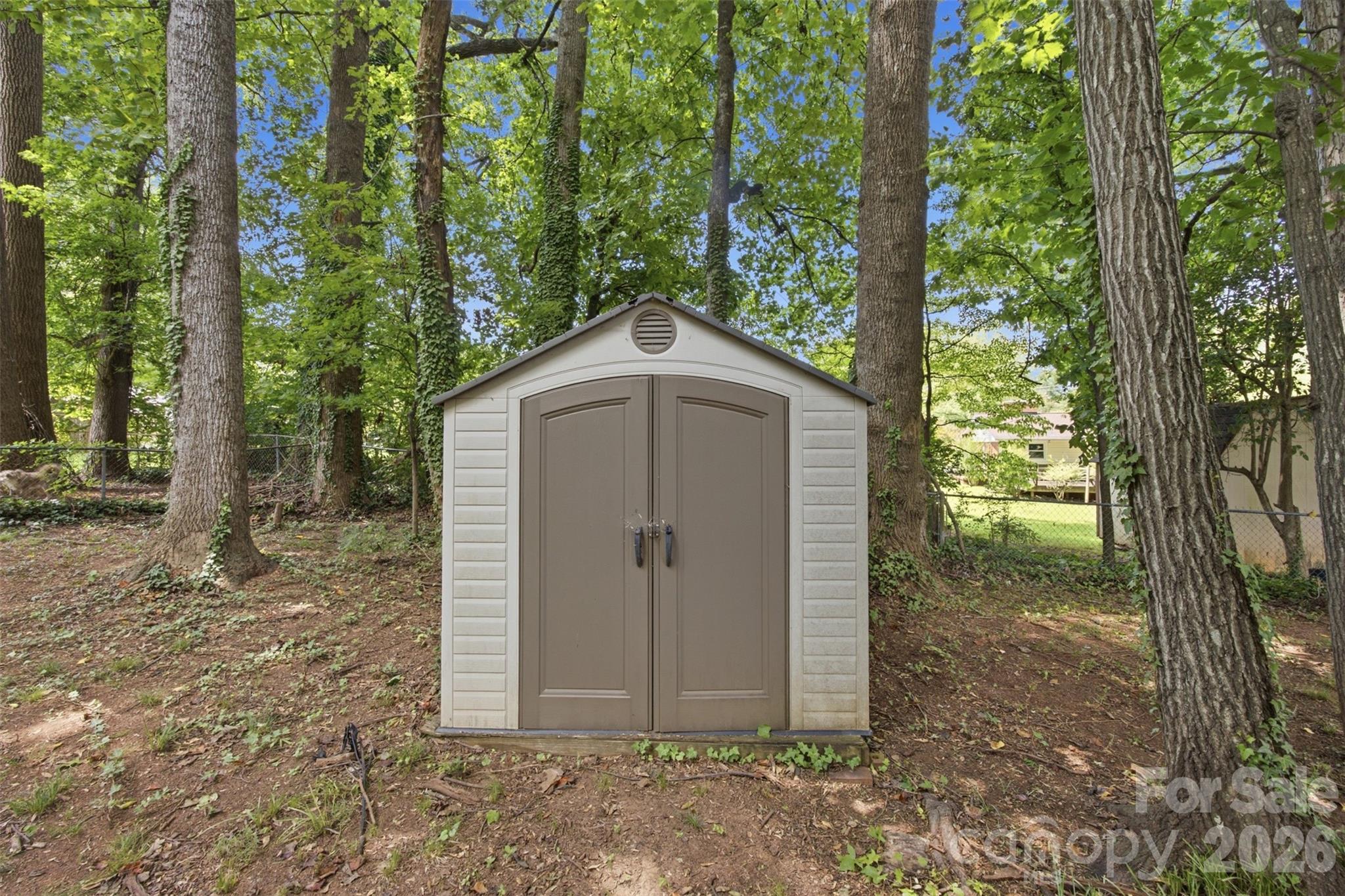 2105 Helen Drive Property Photo 26