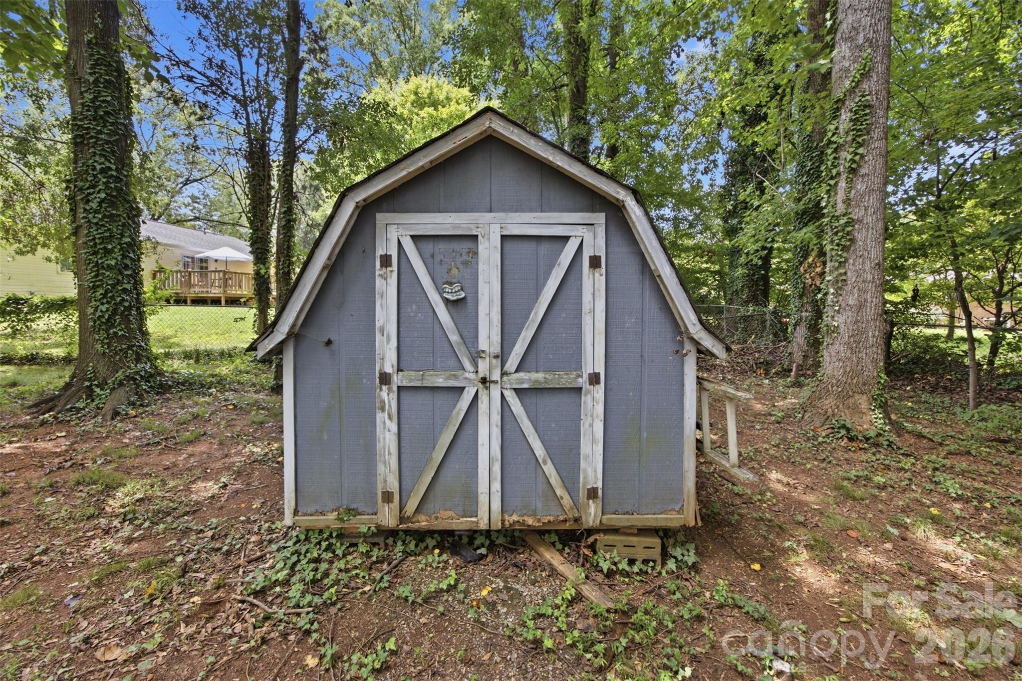2105 Helen Drive Property Photo 27