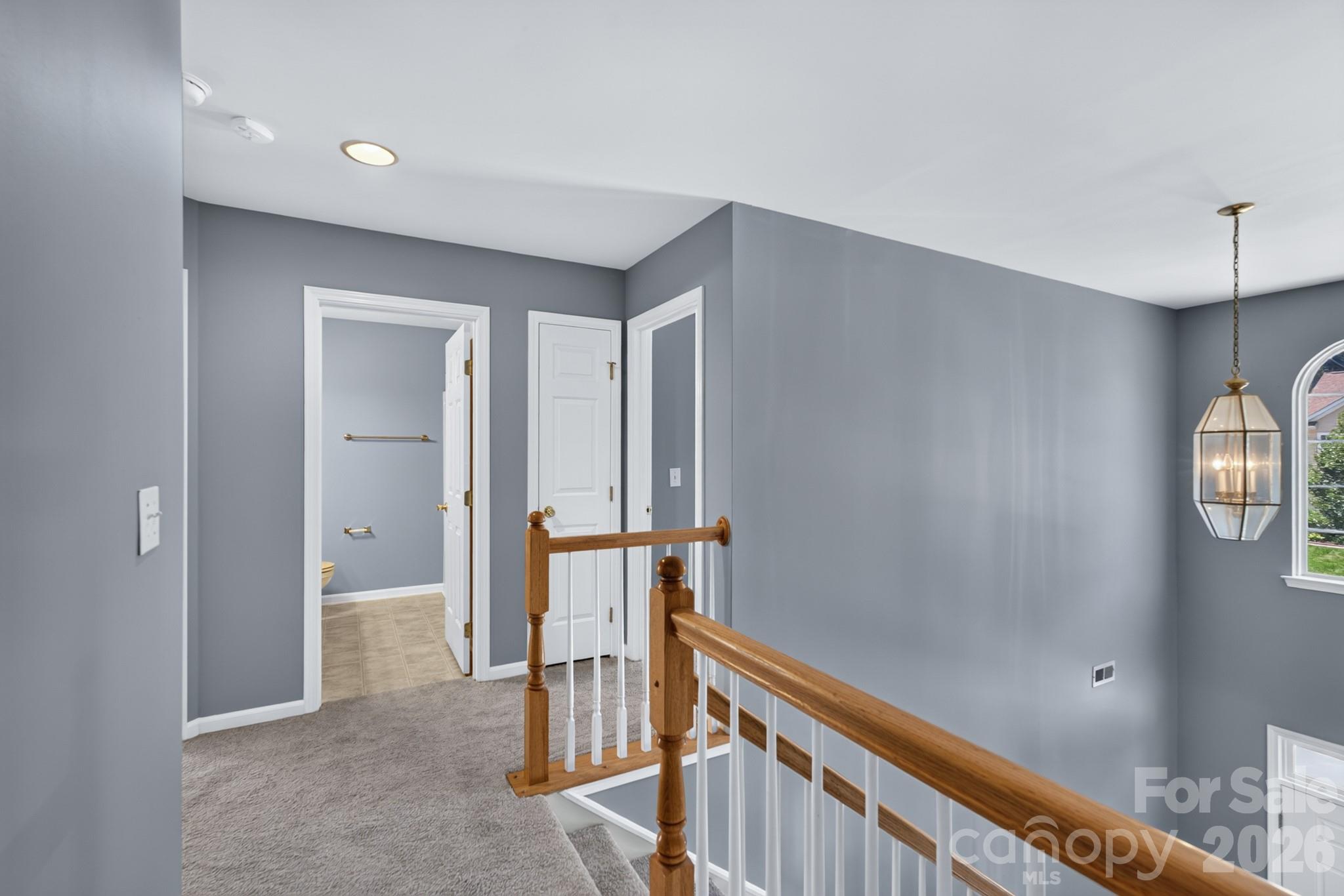 728 Knightswood Road Property Photo 18